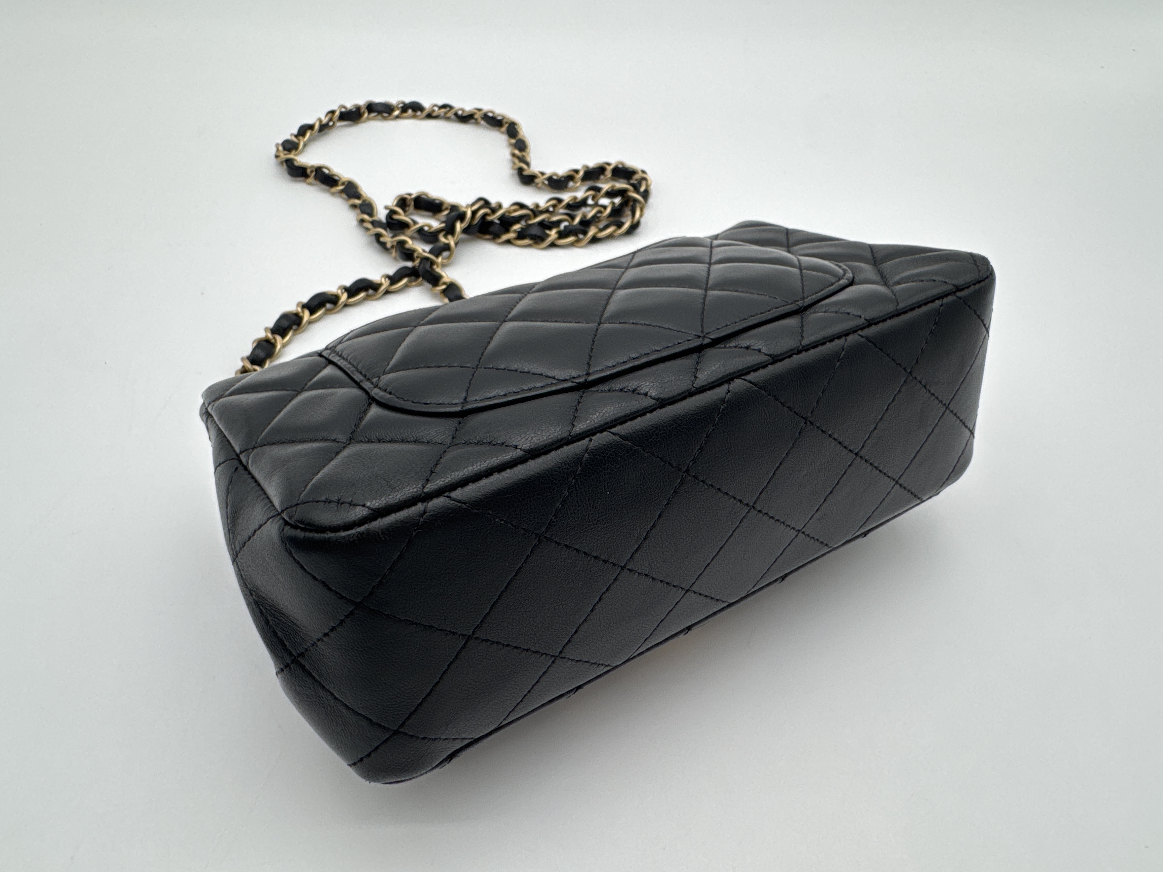 Lambskin Mini Matelassé 20 Black Shoulder Bag — view 7