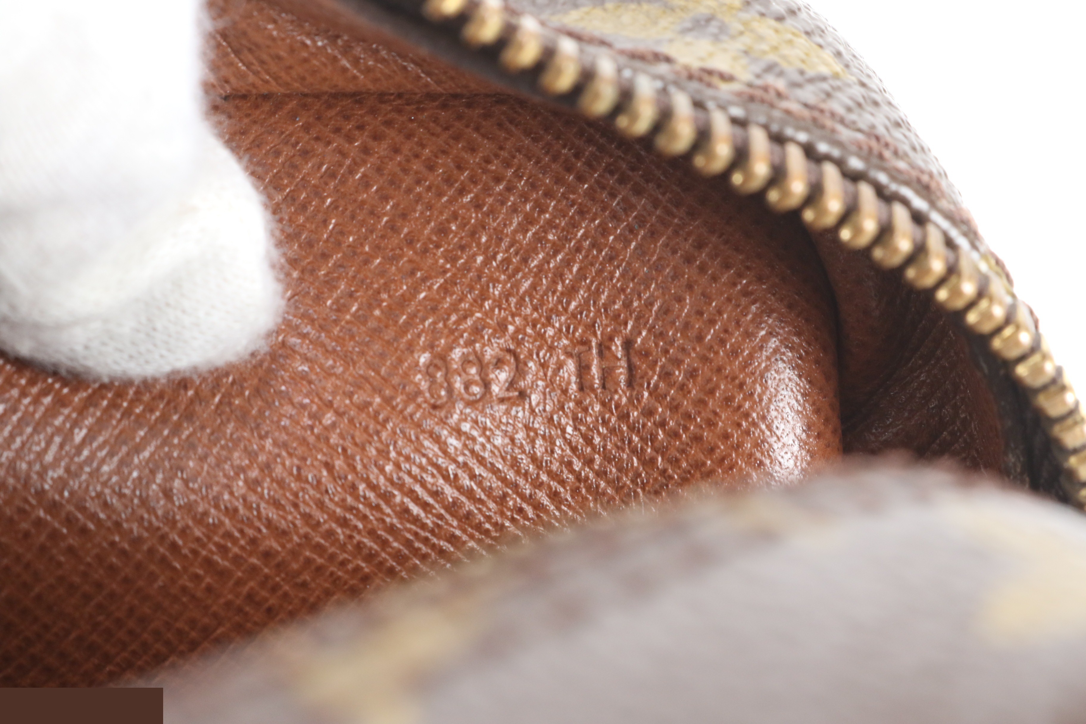 Monogram Trocadero 24 M51276 Leather — view 9