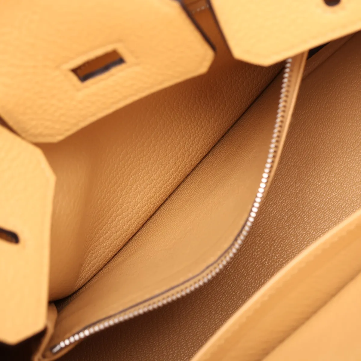 [Individually packaged] Hermes Birkin 25 Retourne Togo Jaune Mango Silver Hardware K: 2025 — view 9
