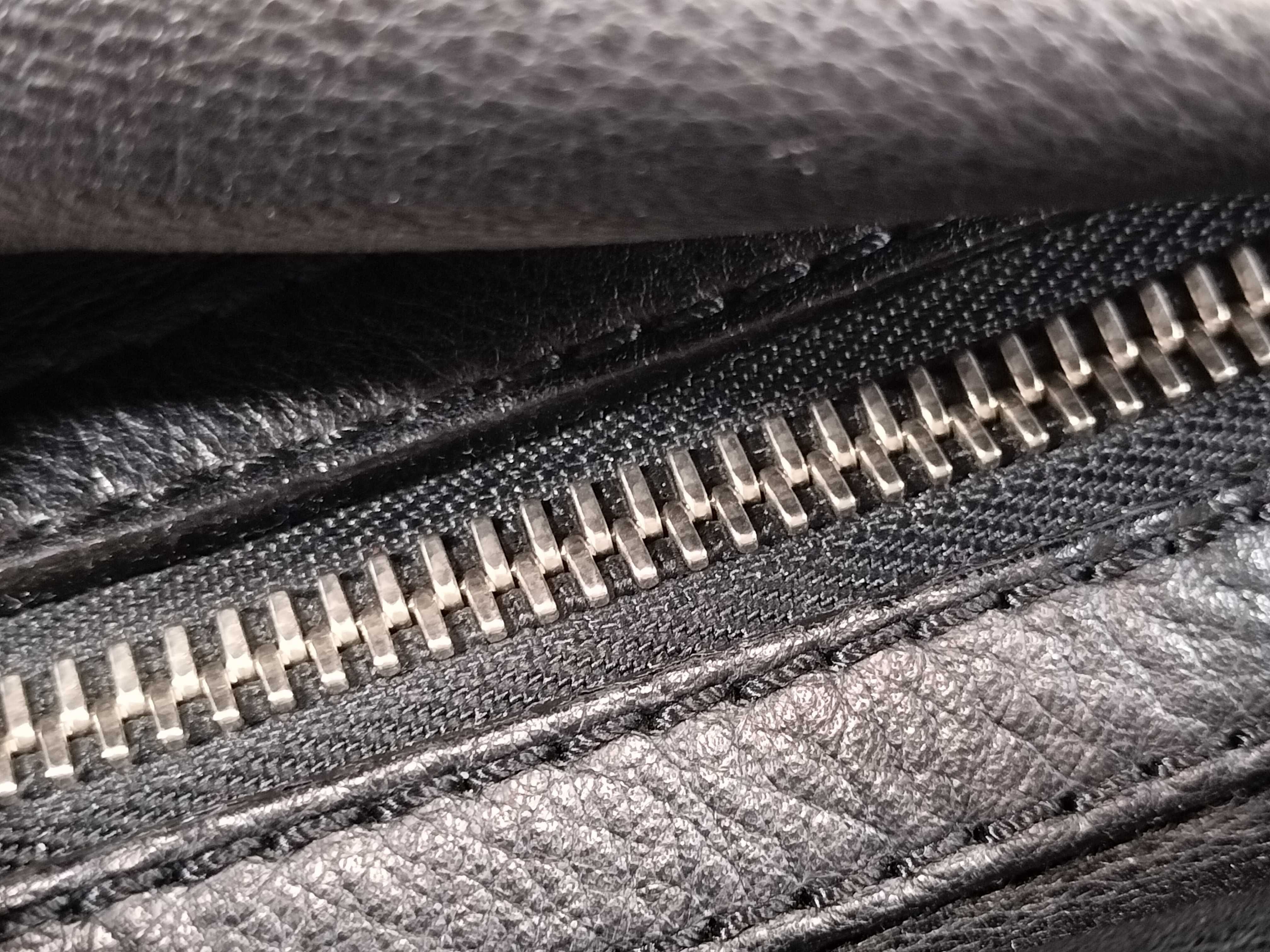 Leather Boston Bag 260901B6051 — view 6