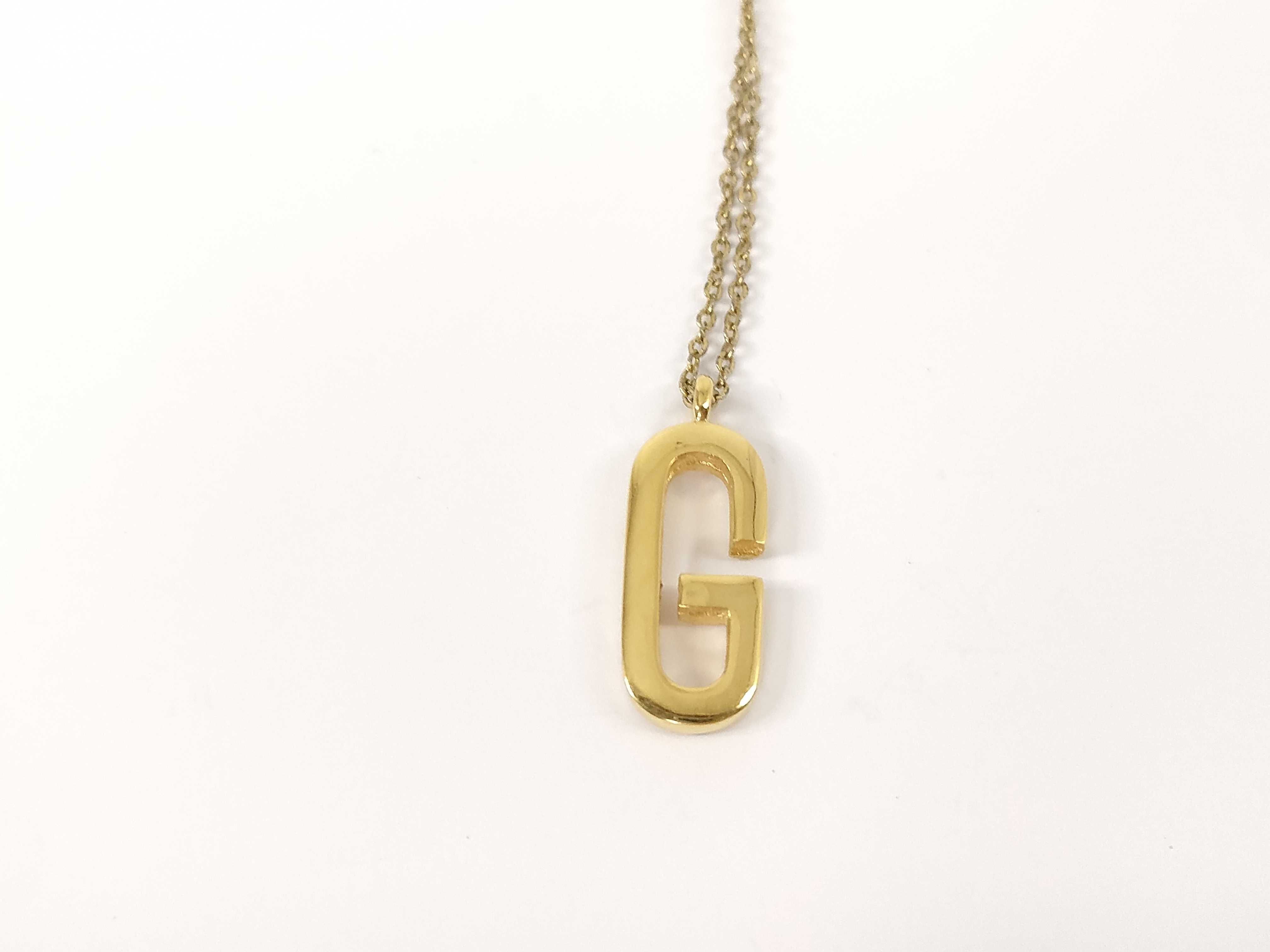 G-logo oval gold necklace