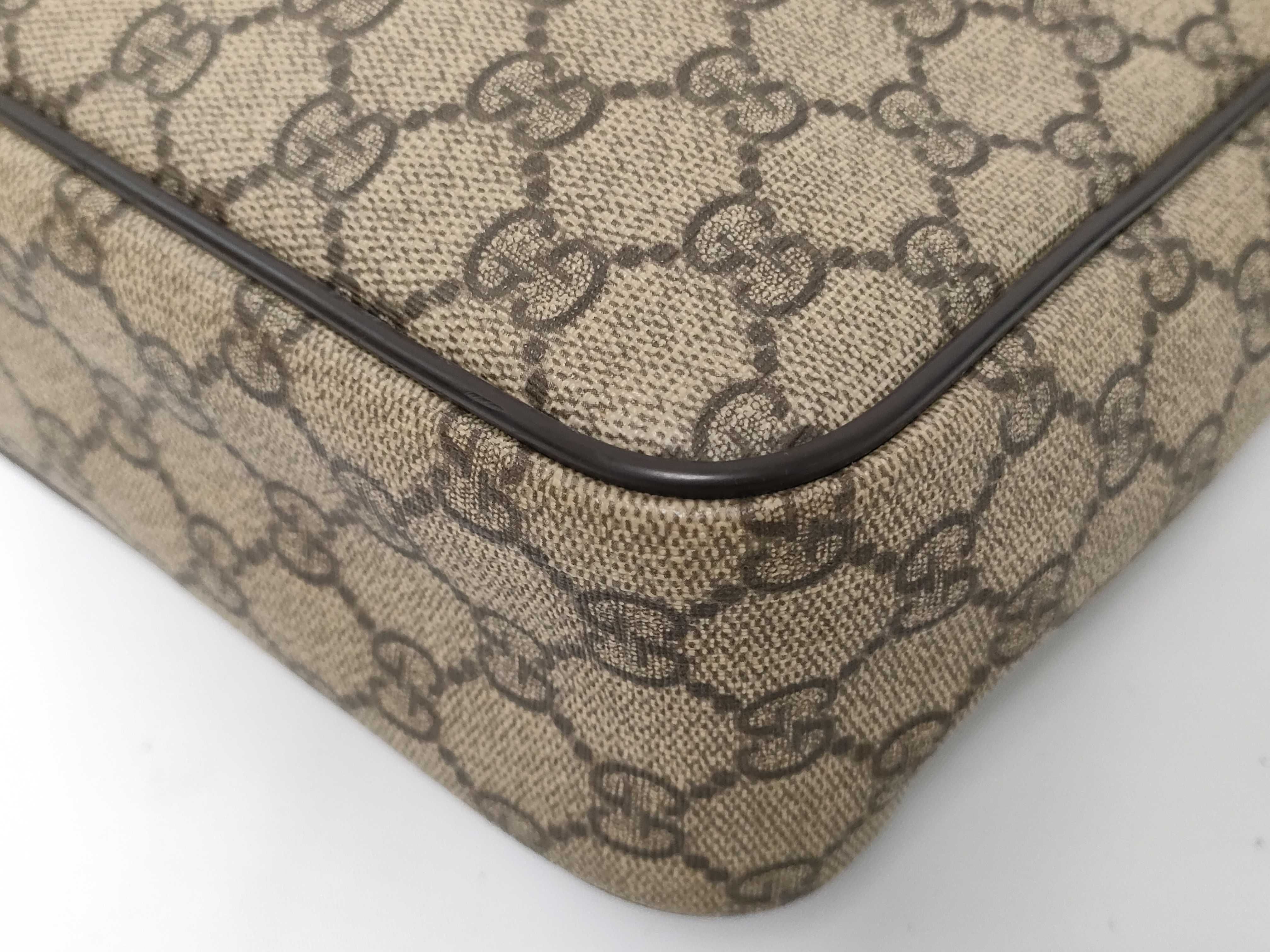 GG Supreme Gucci Bag Shoulder Bag — view 10