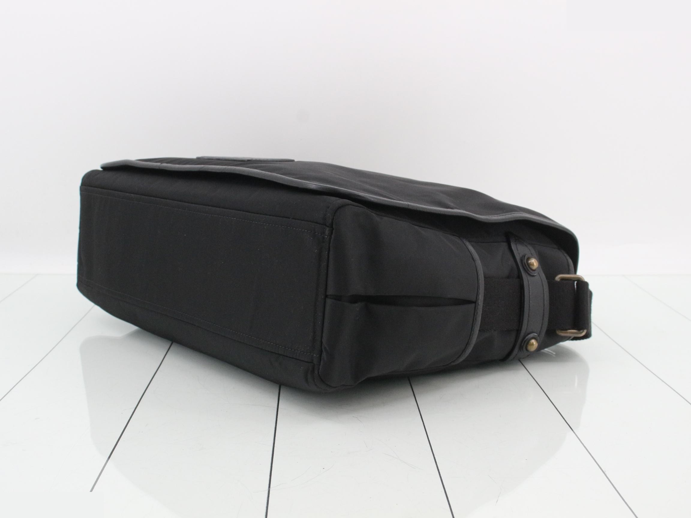 Nylon messenger bag, black — view 6
