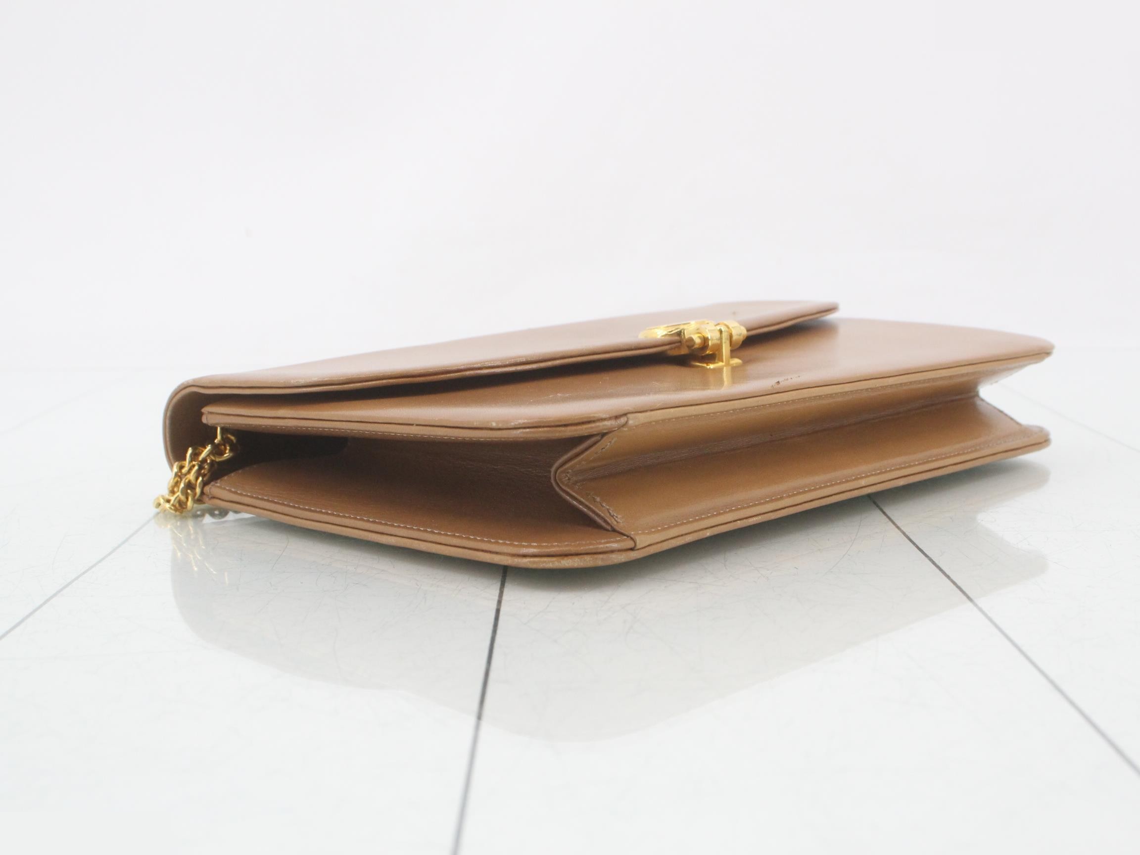 Vintage Leather Chain Shoulder Bag — view 5