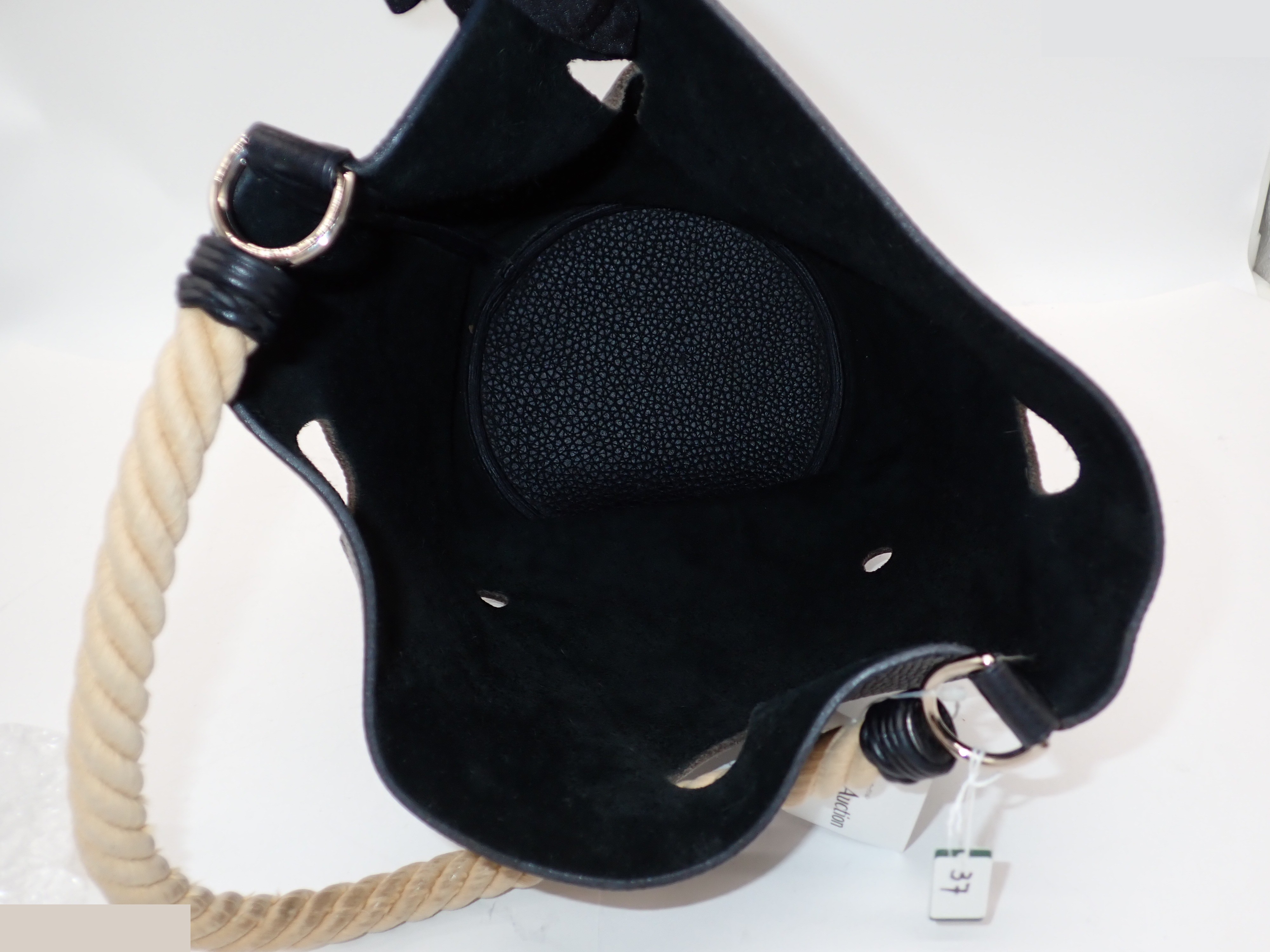 Mangeoire Bucket Bag | Clemence Leather — view 6