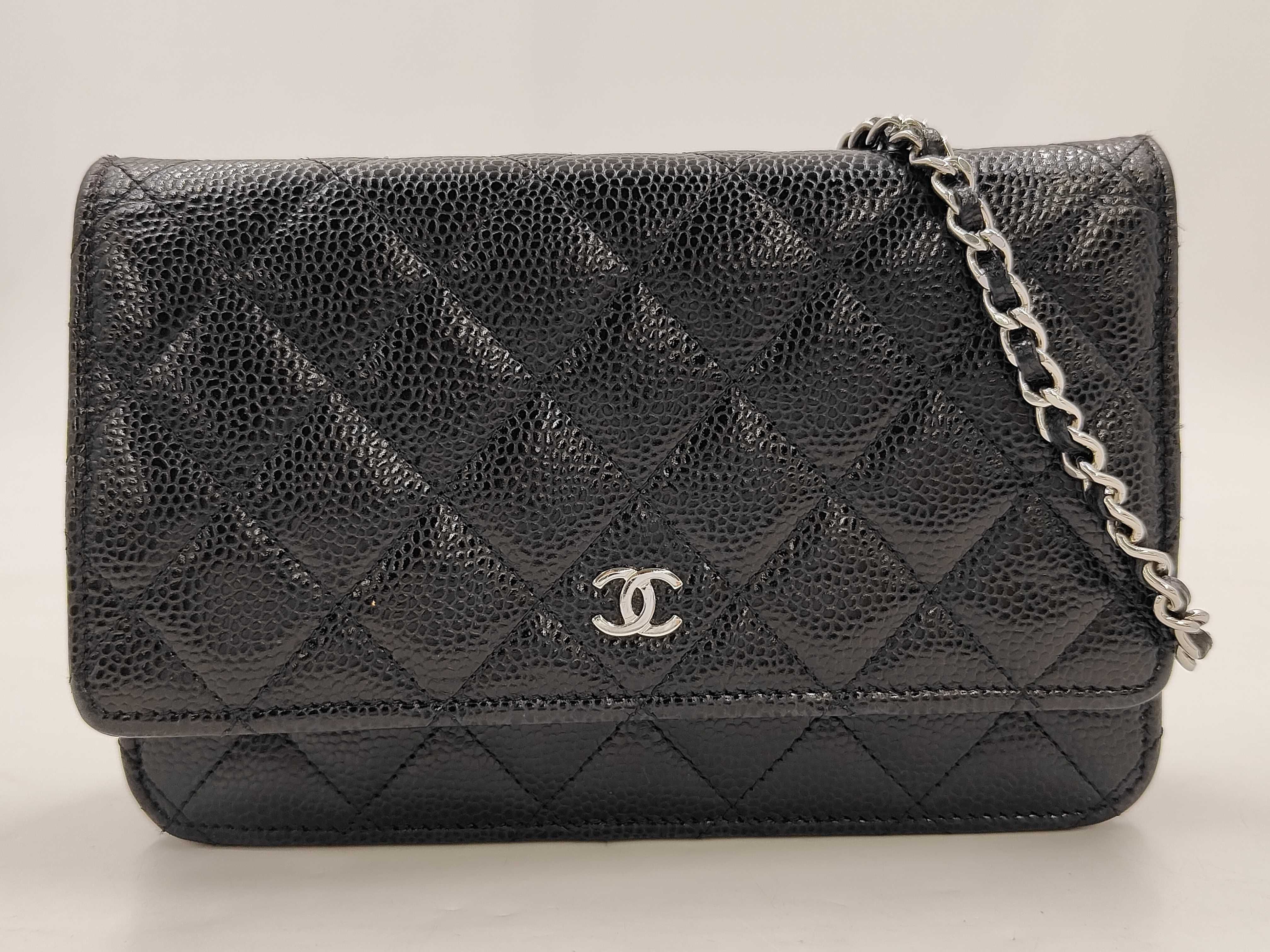 Chain Wallet Caviar Black SS Shoulder Bag