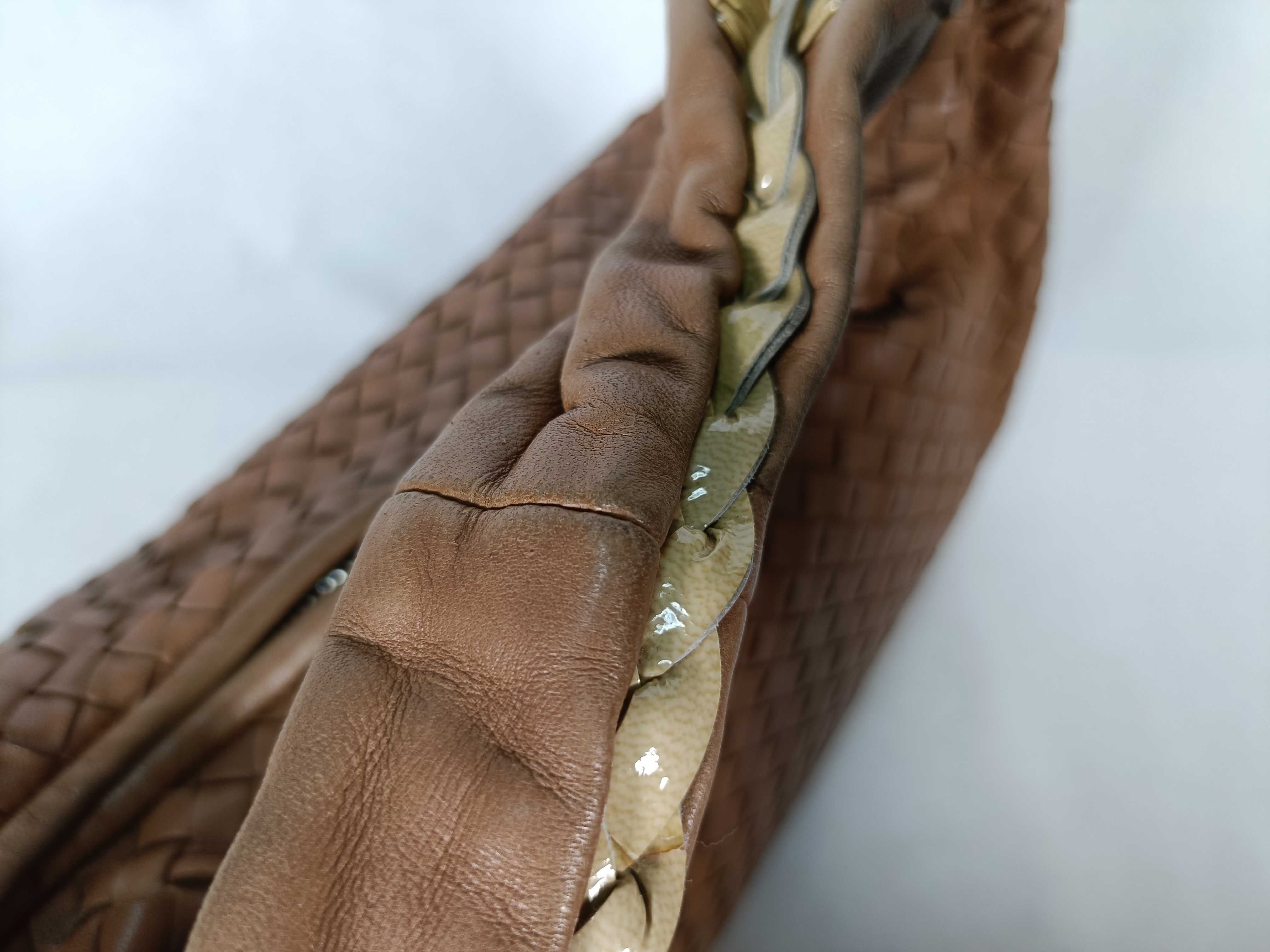 Hobo Bag Intrecciato Tote Bag — view 10