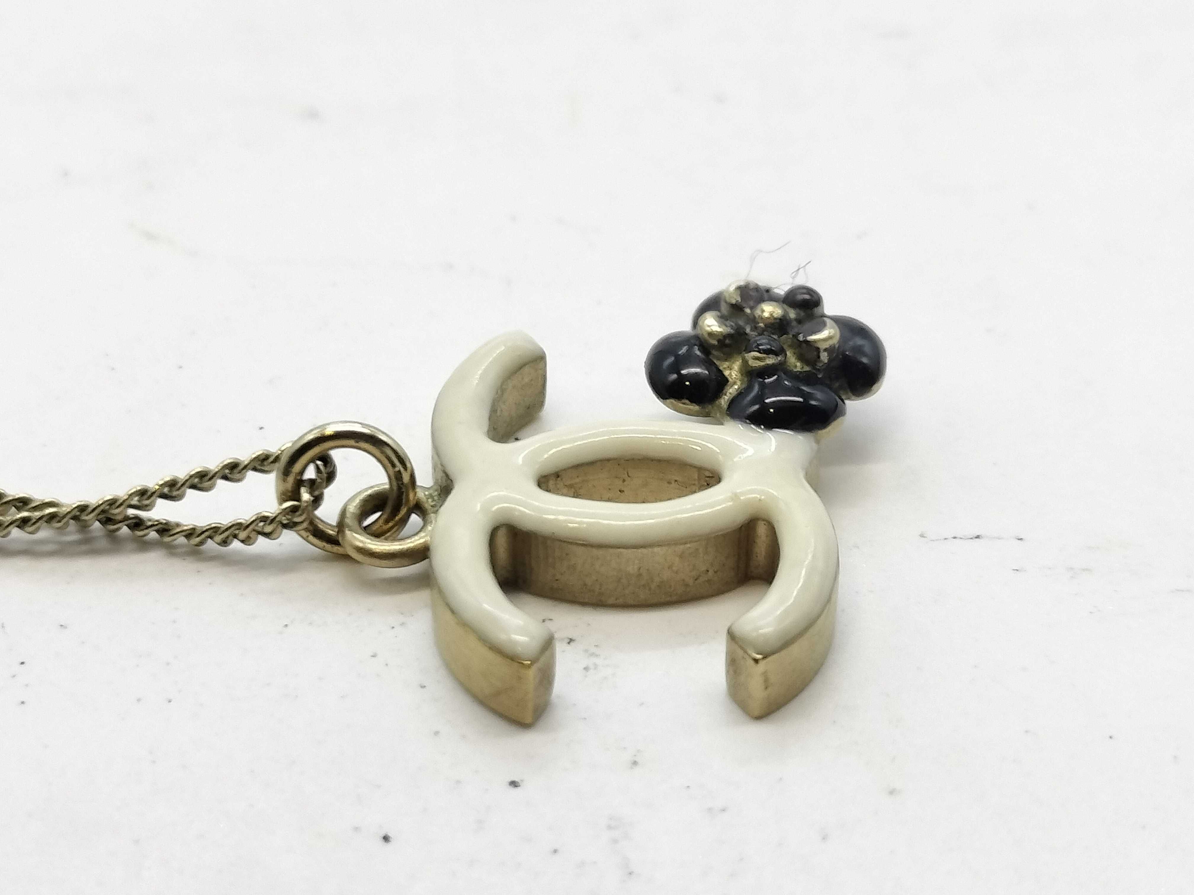 B12 Necklace, Coco Mark Design Necklace — view 3