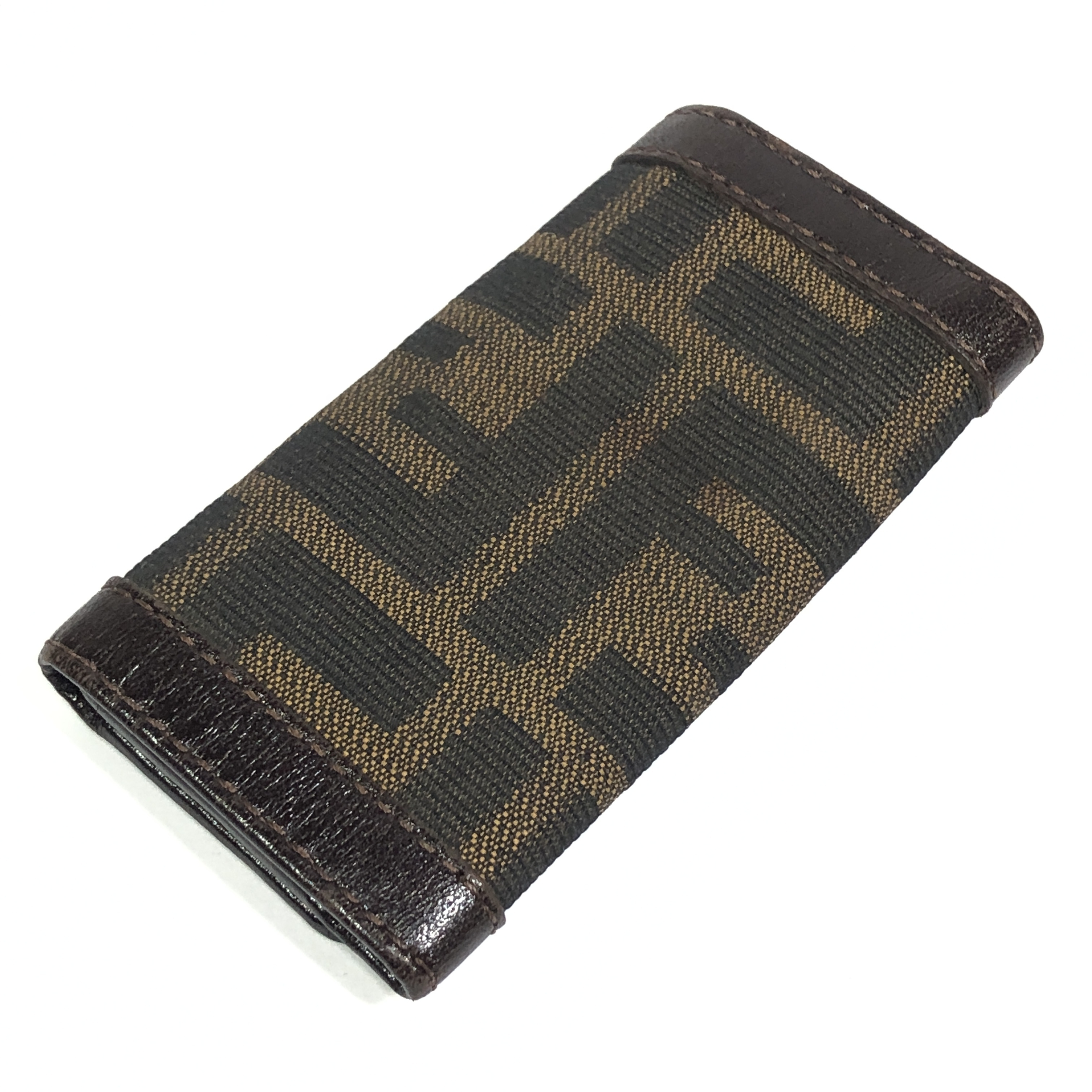 Zucca pattern key case with FF design, 4 hooks, leather and canvas, made in Italy. — view 6