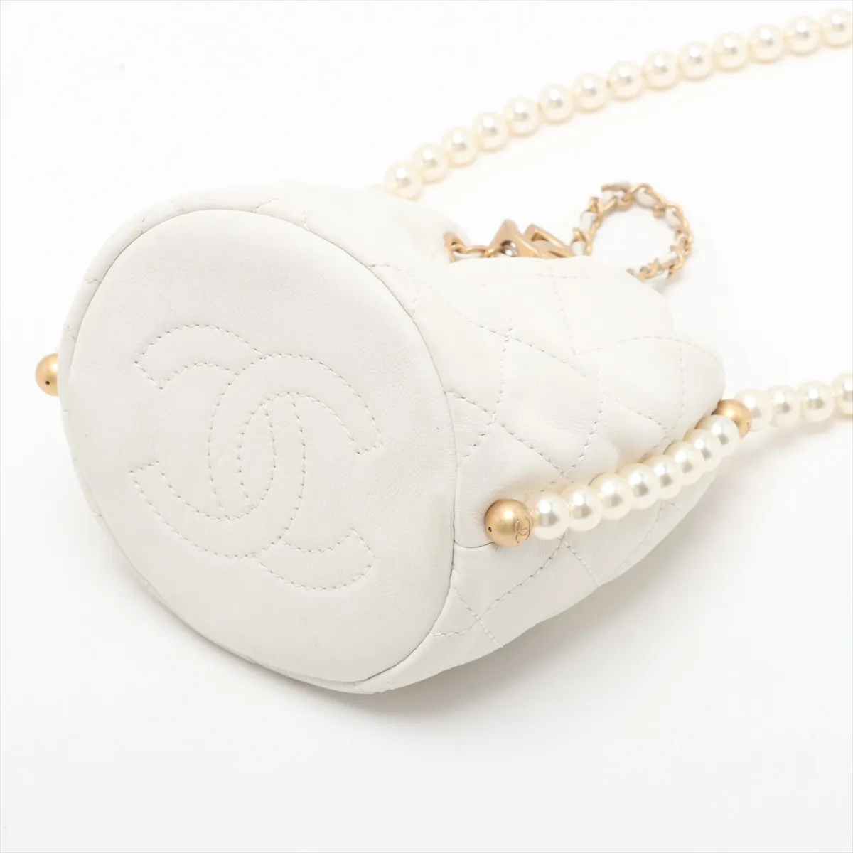 Matelassé Lambskin Shoulder Bag, Pearl White, Gold Hardware, 31285803, Serial Number 31 — view 3