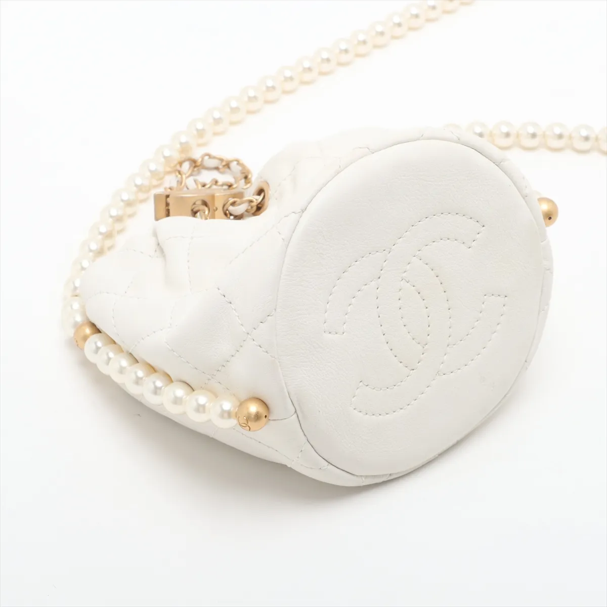 Matelassé Lambskin Shoulder Bag, Pearl White, Gold Hardware, 31285803, Serial Number 31 — view 4