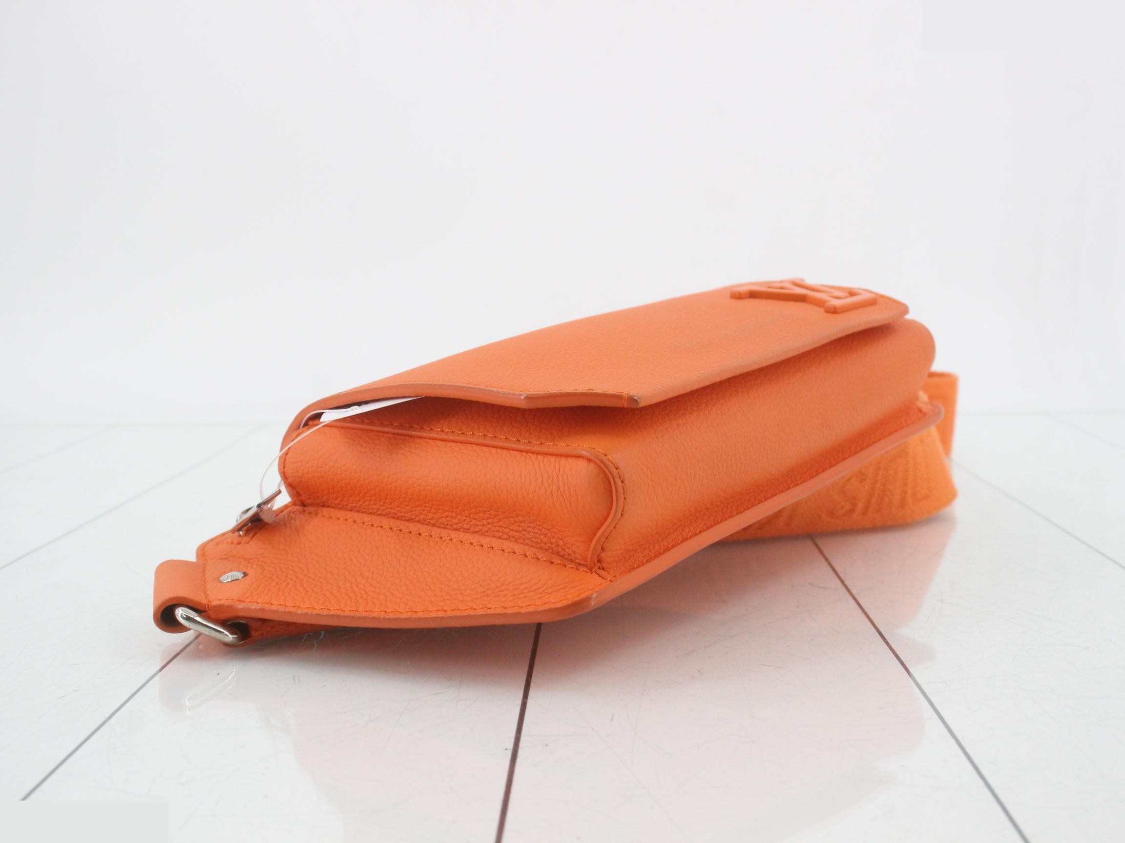 Bumbag — view 5