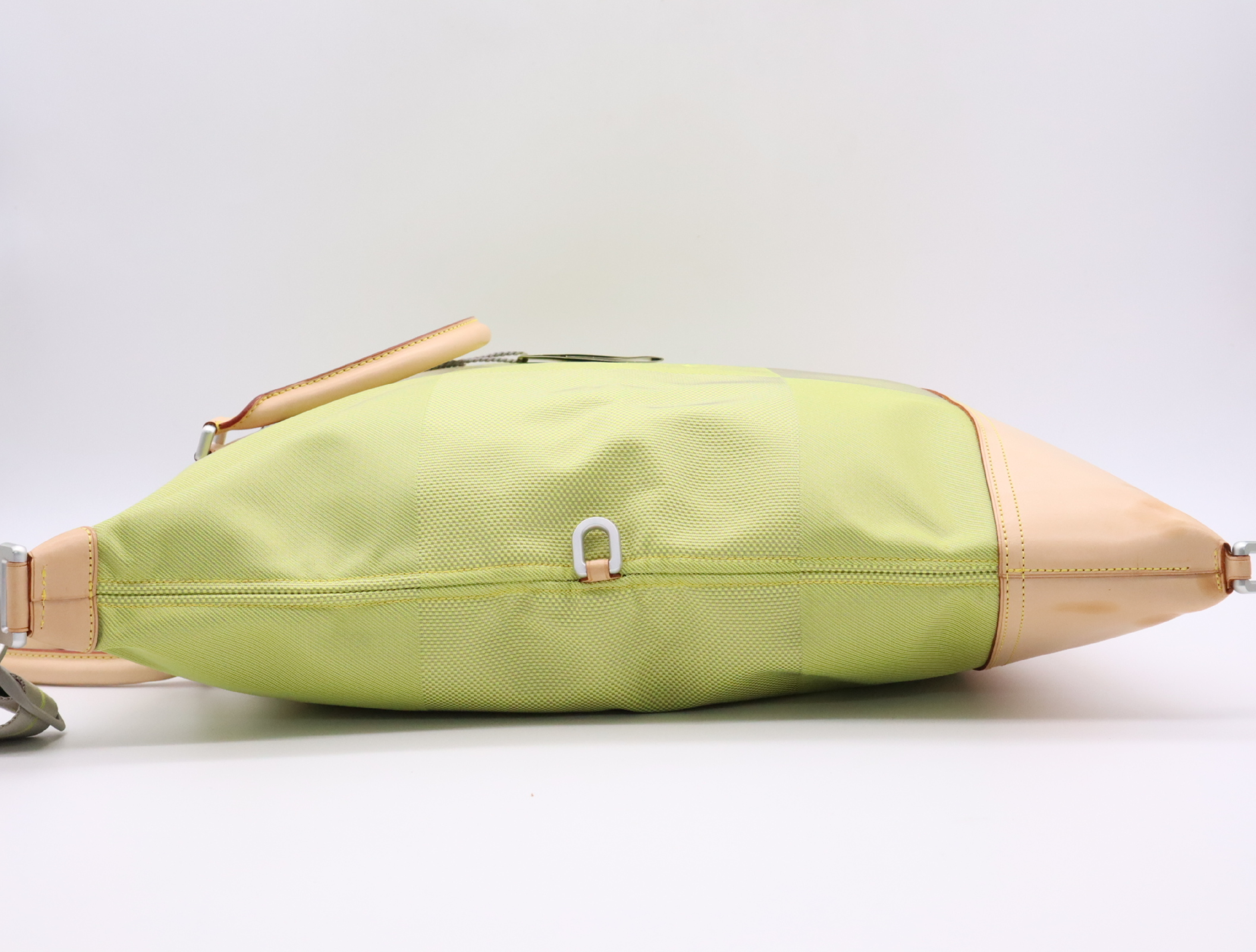 M80633 Damier Geant American Cube LV Cup Limited Edition Shoulder Bag with Padlock and 2 Keys — view 3