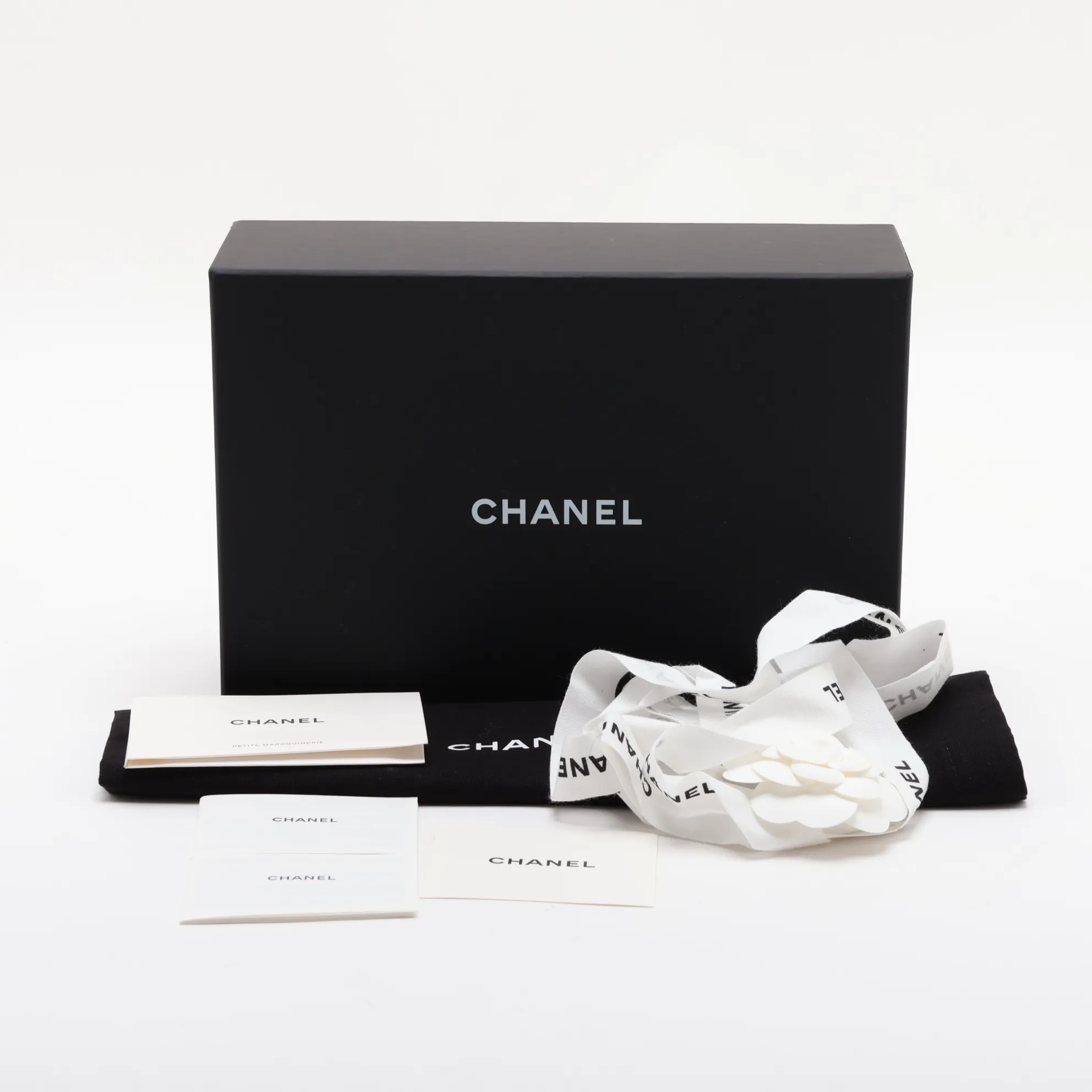 [Individually packaged] Chanel Coco Handle Mini Caviar Skin 2-Way Handbag, Black with Gold Hardware, G86UPXH1, Random Serial Number — view 9