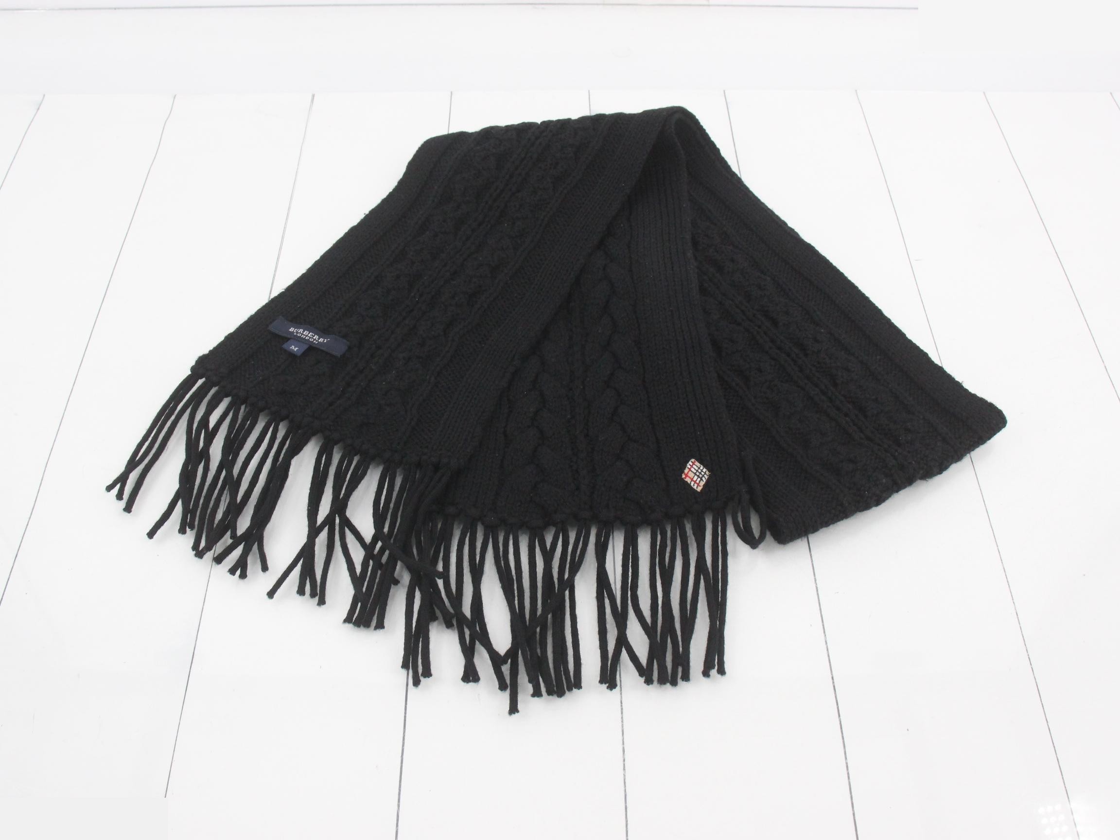London Cable Knit Scarf, Black, Size M — view 2