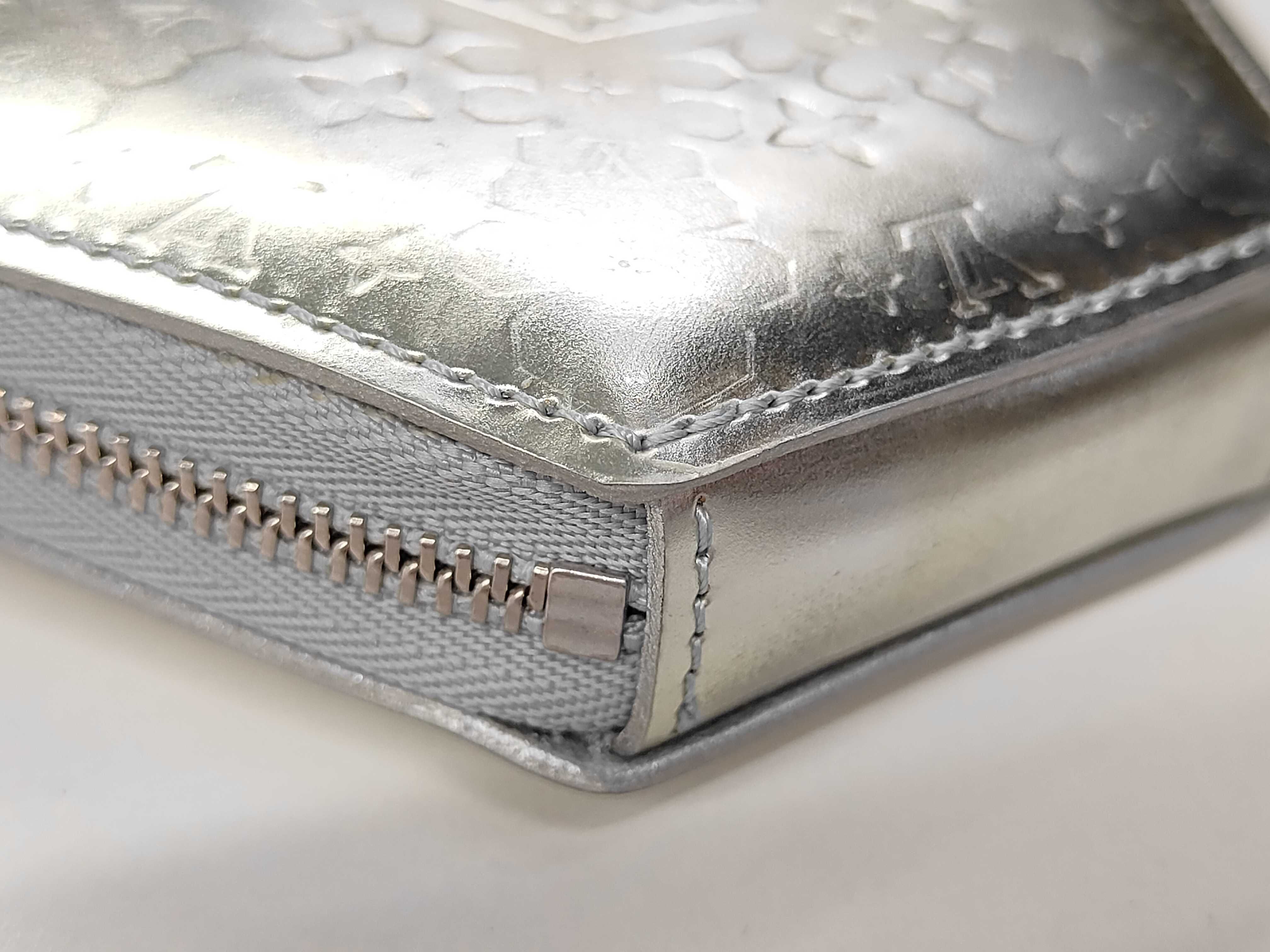 Porte Monnaie Flacon M58218 Coin Case — view 4