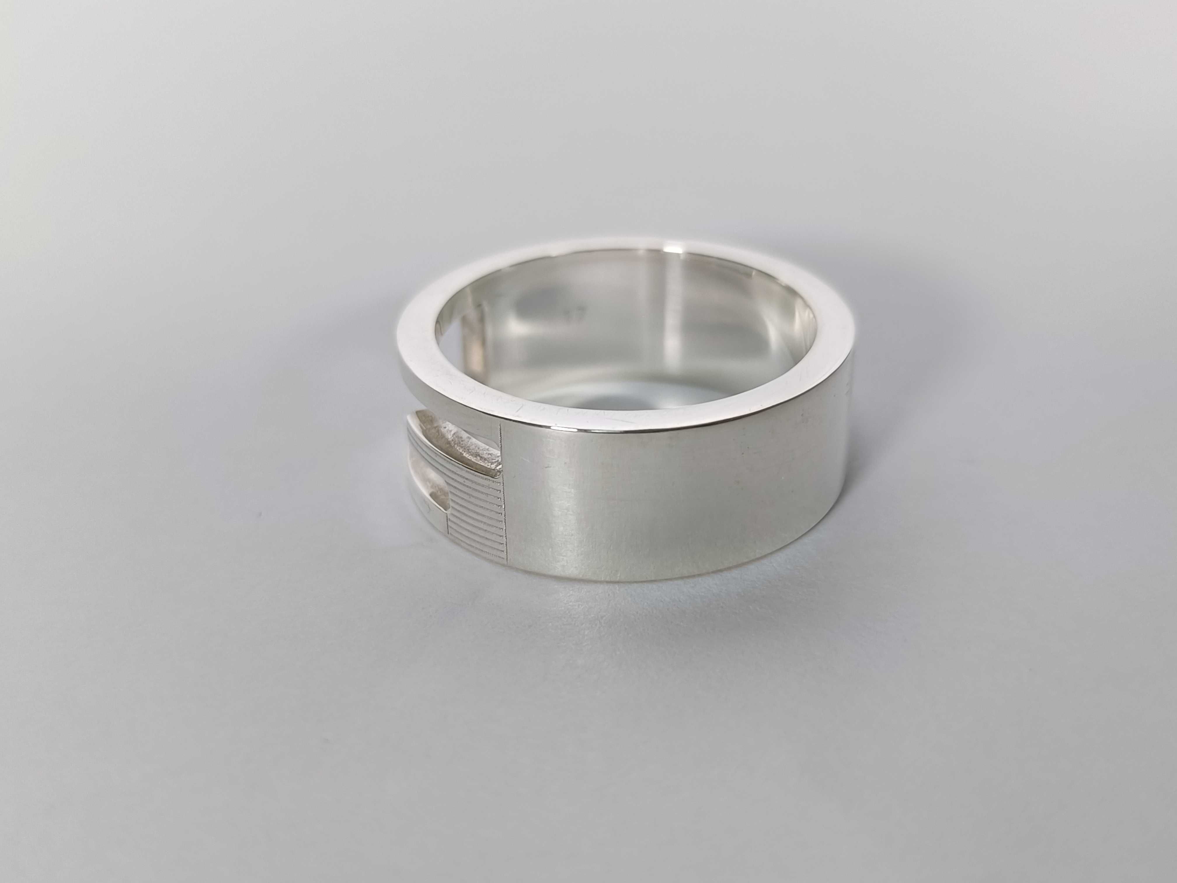ring, branded G cutout G, 925 sterling silver, size 16, 7.8g, with box. — view 6
