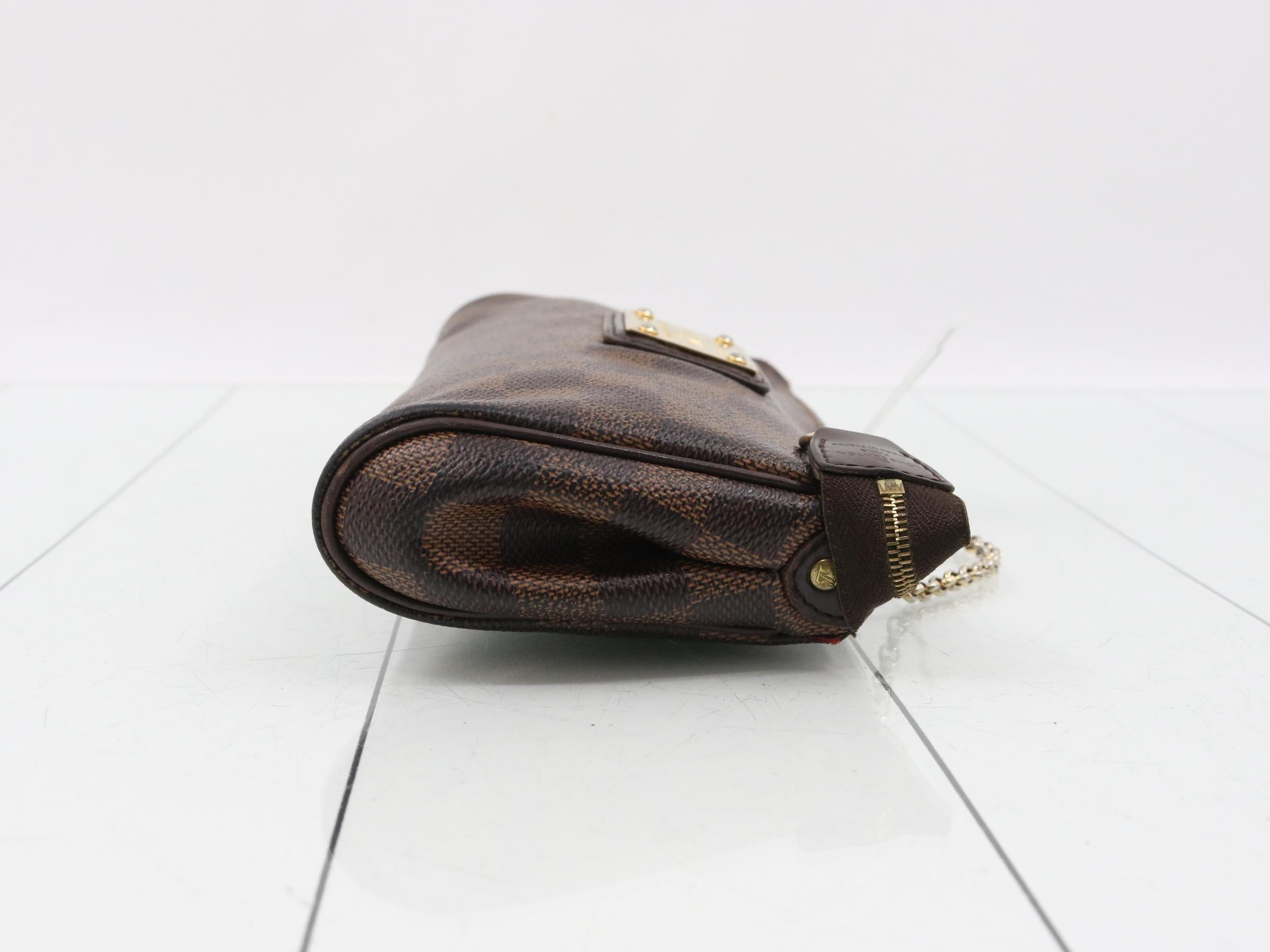 Damier Eva Shoulder Bag — view 3