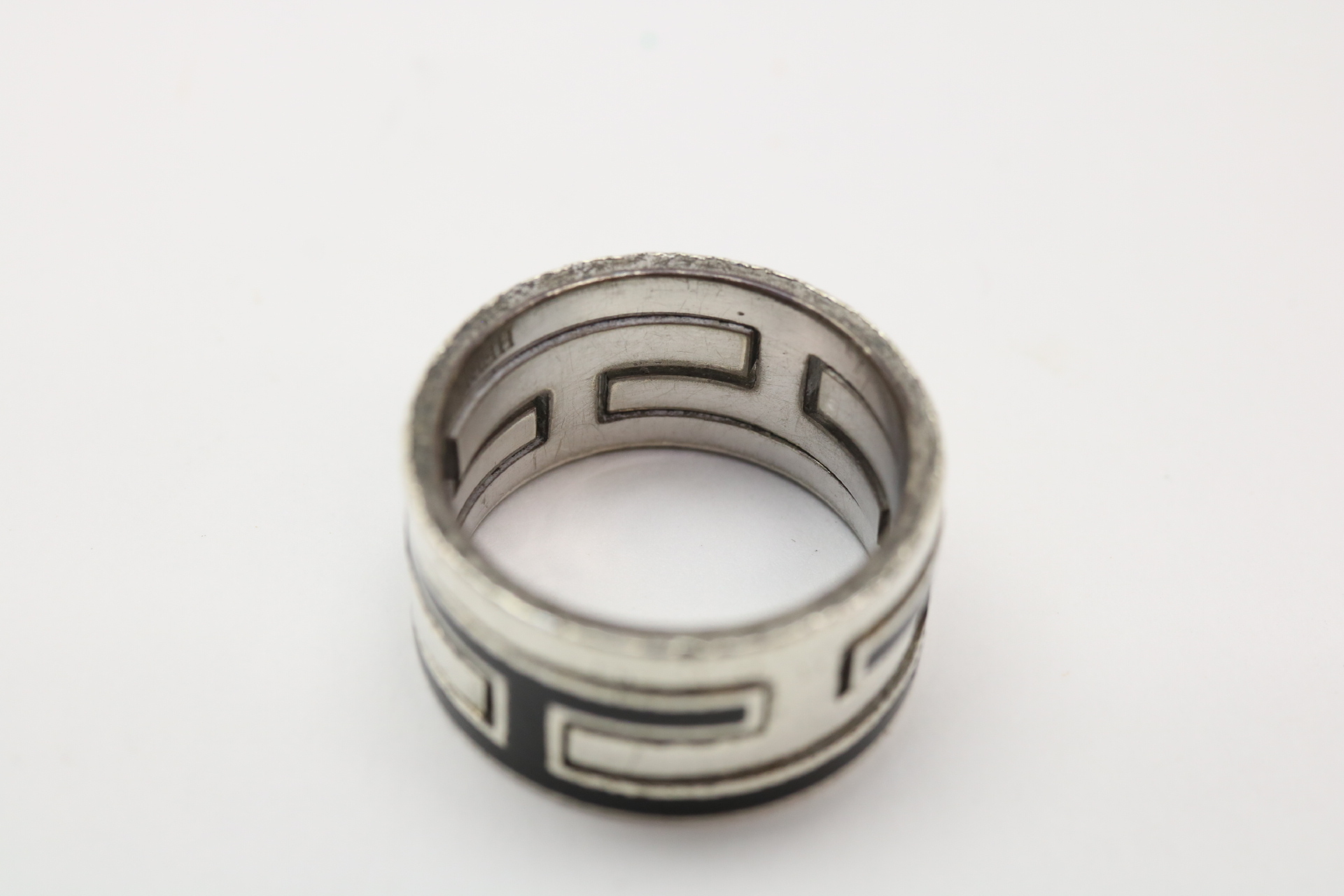 Move H SV925 Ring — view 8