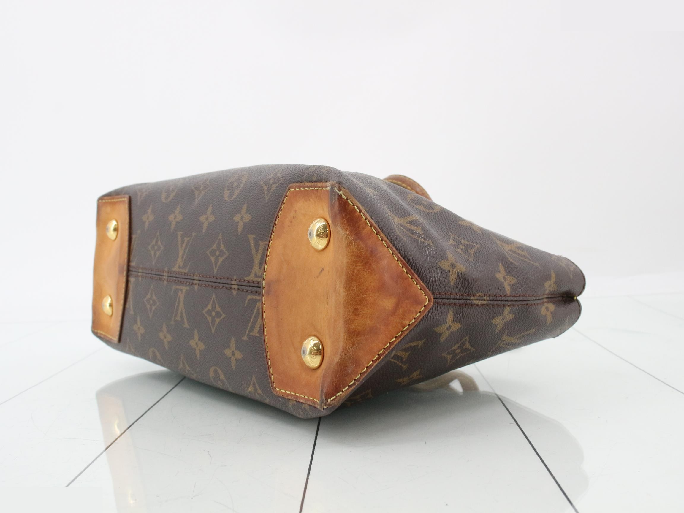 Monogram Wilshire PM Handbag — view 6