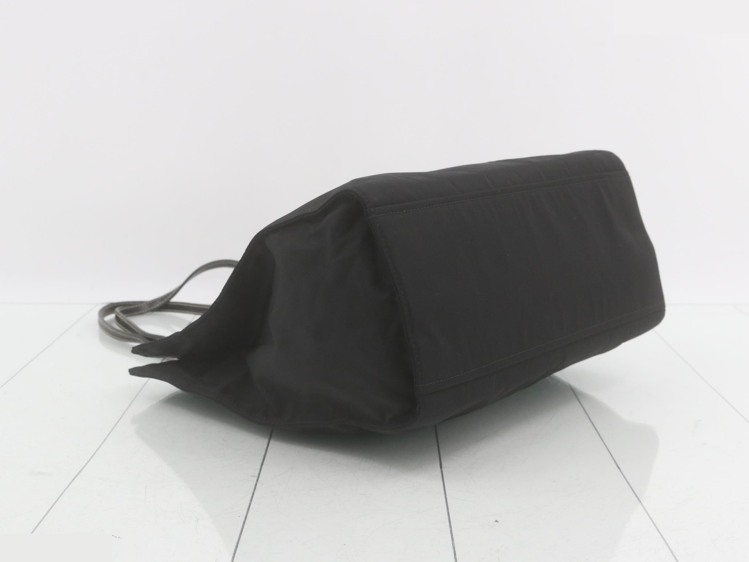 handbag — view 5