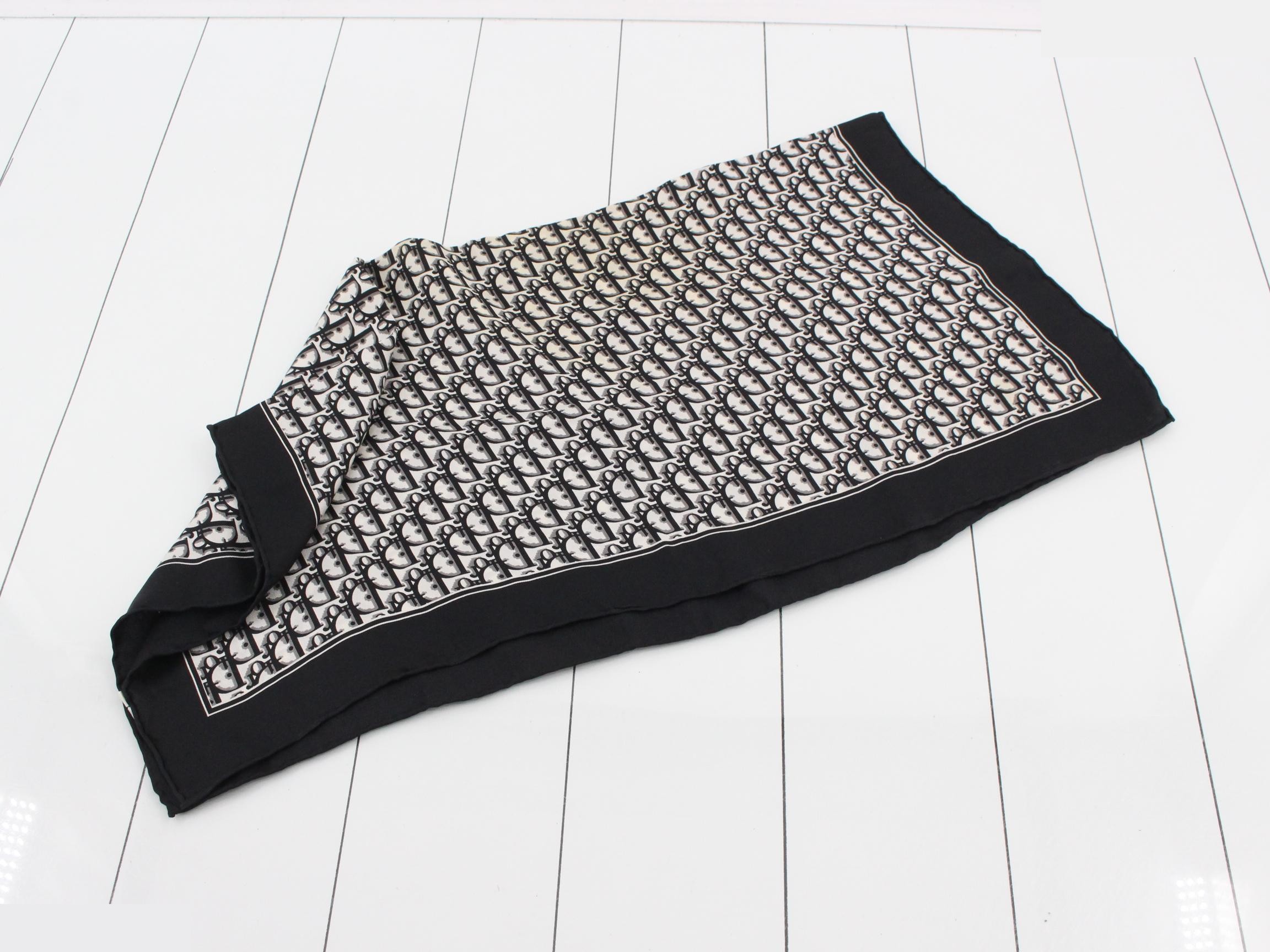 Trotter (accessories) scarf with tag — view 3