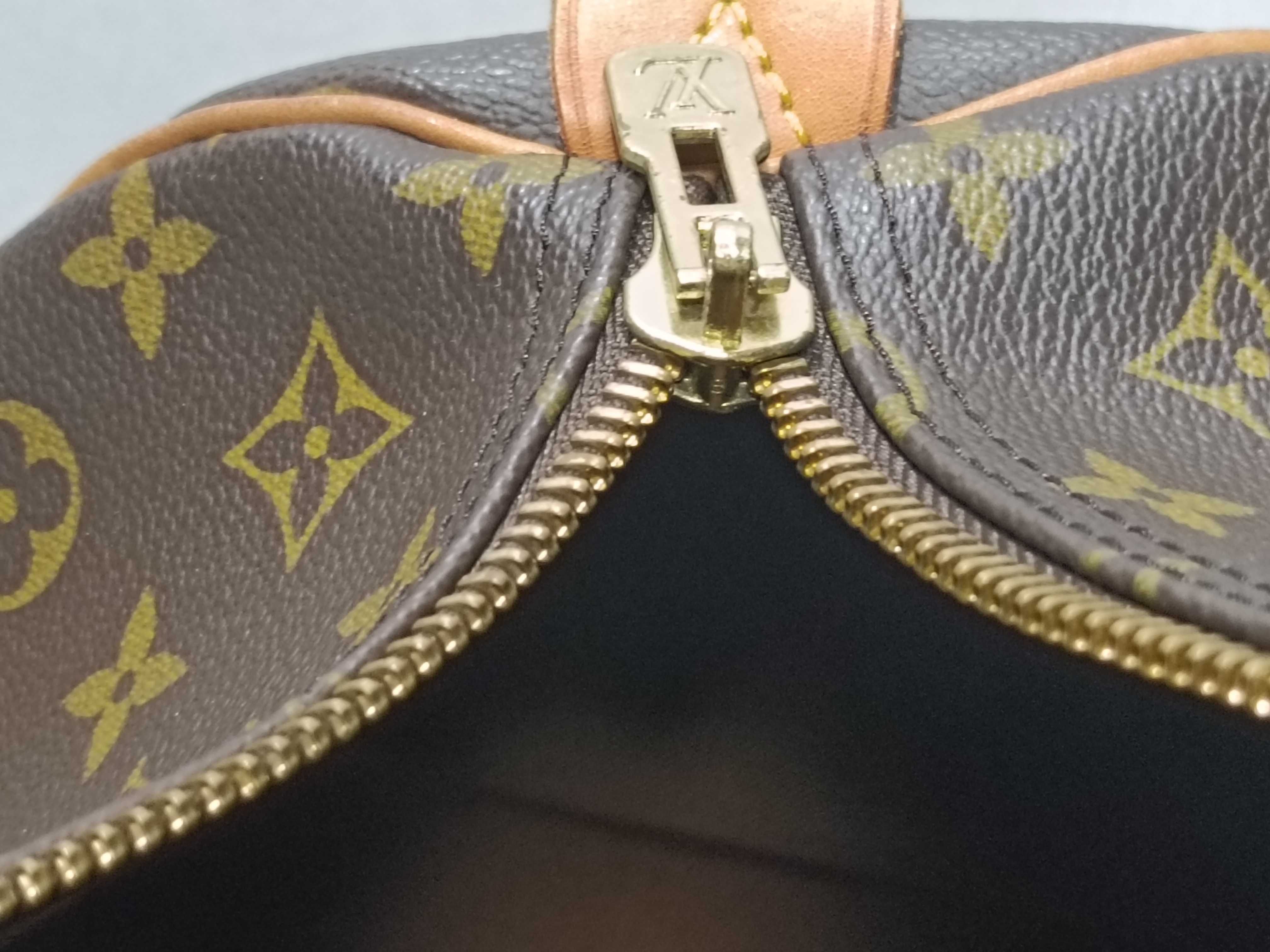 Monogram M41422 Keepall 60 Boston Bag — view 10
