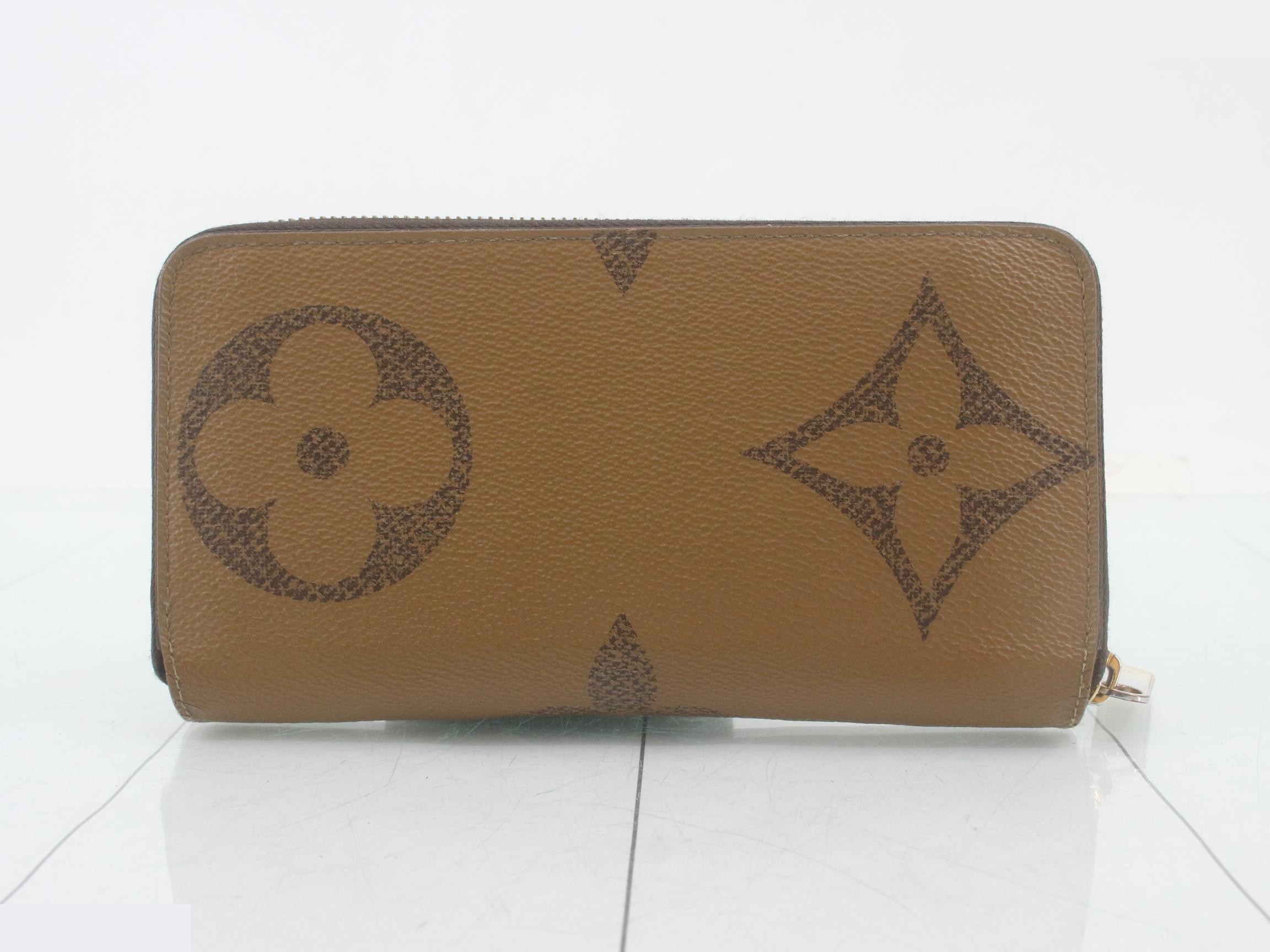 Zippy Wallet — view 2