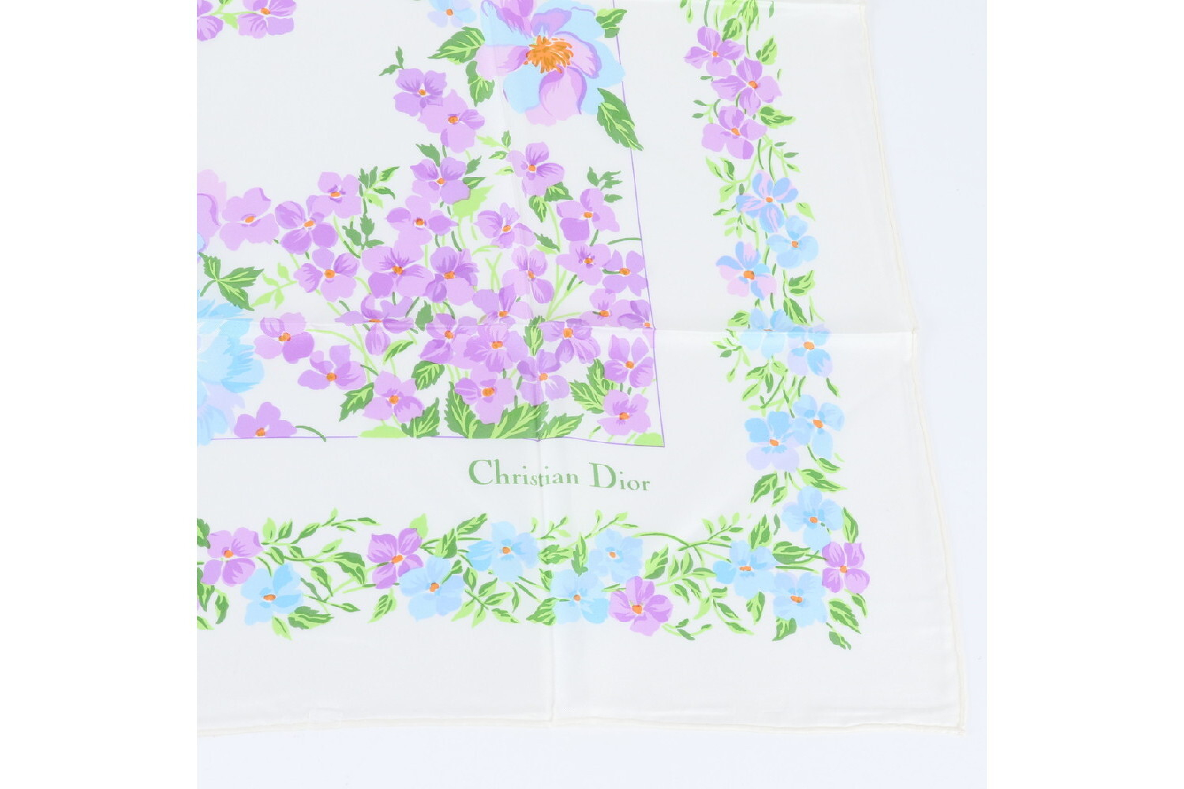 tag attached, 100% silk scarf, other accessories. — view 5