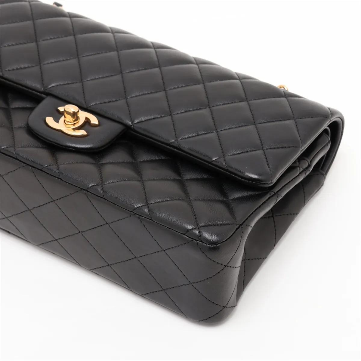[Individually packaged] Chanel Matelassé 25 Lambskin Double Flap Double Chain Bag, Black with Gold Hardware, 20106293, Serial Number in the 20s, A01112 — view 3