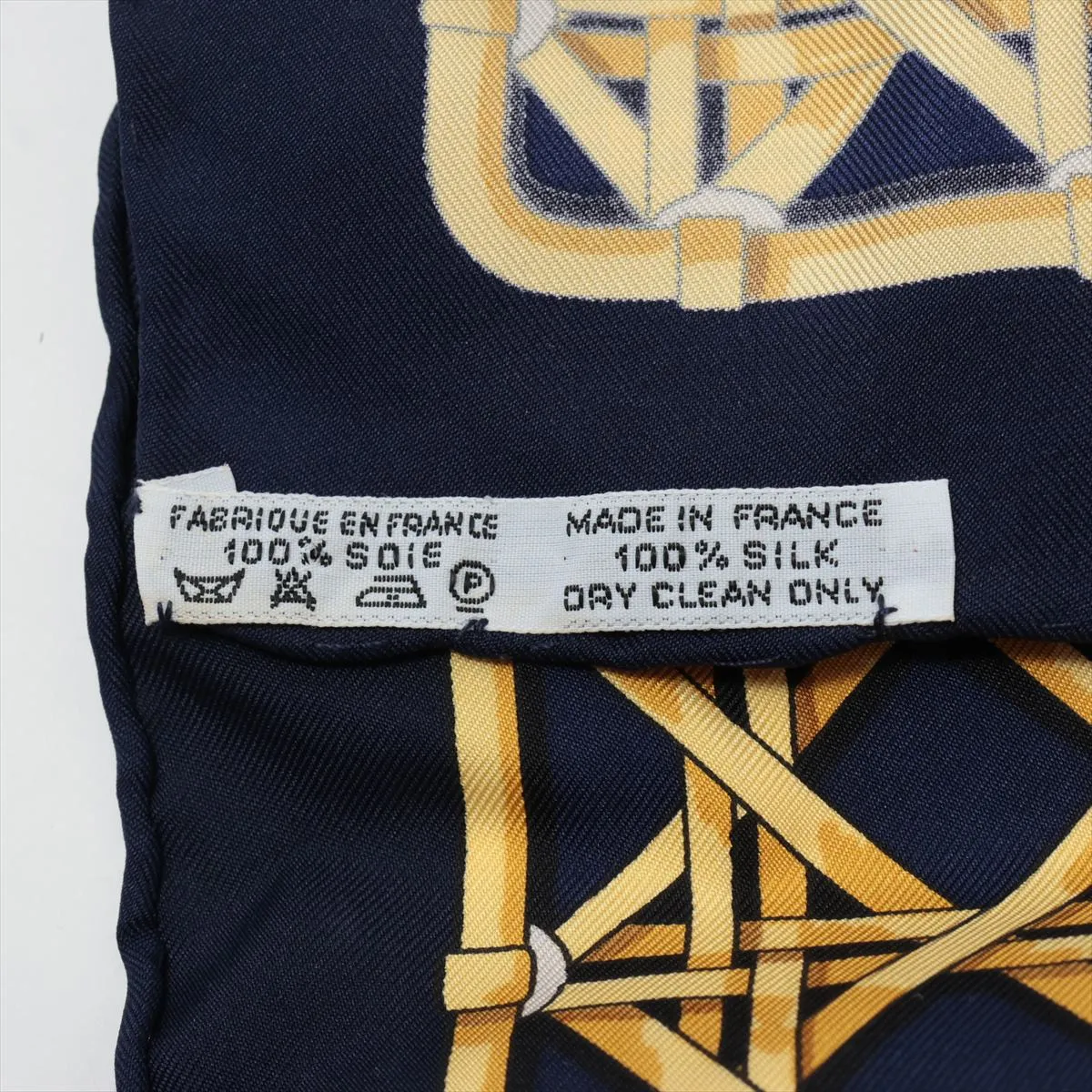 Carre 90 Feux de Route Carriage Lantern Scarf, Silk, Red x Navy. Shows signs of wear, — view 6