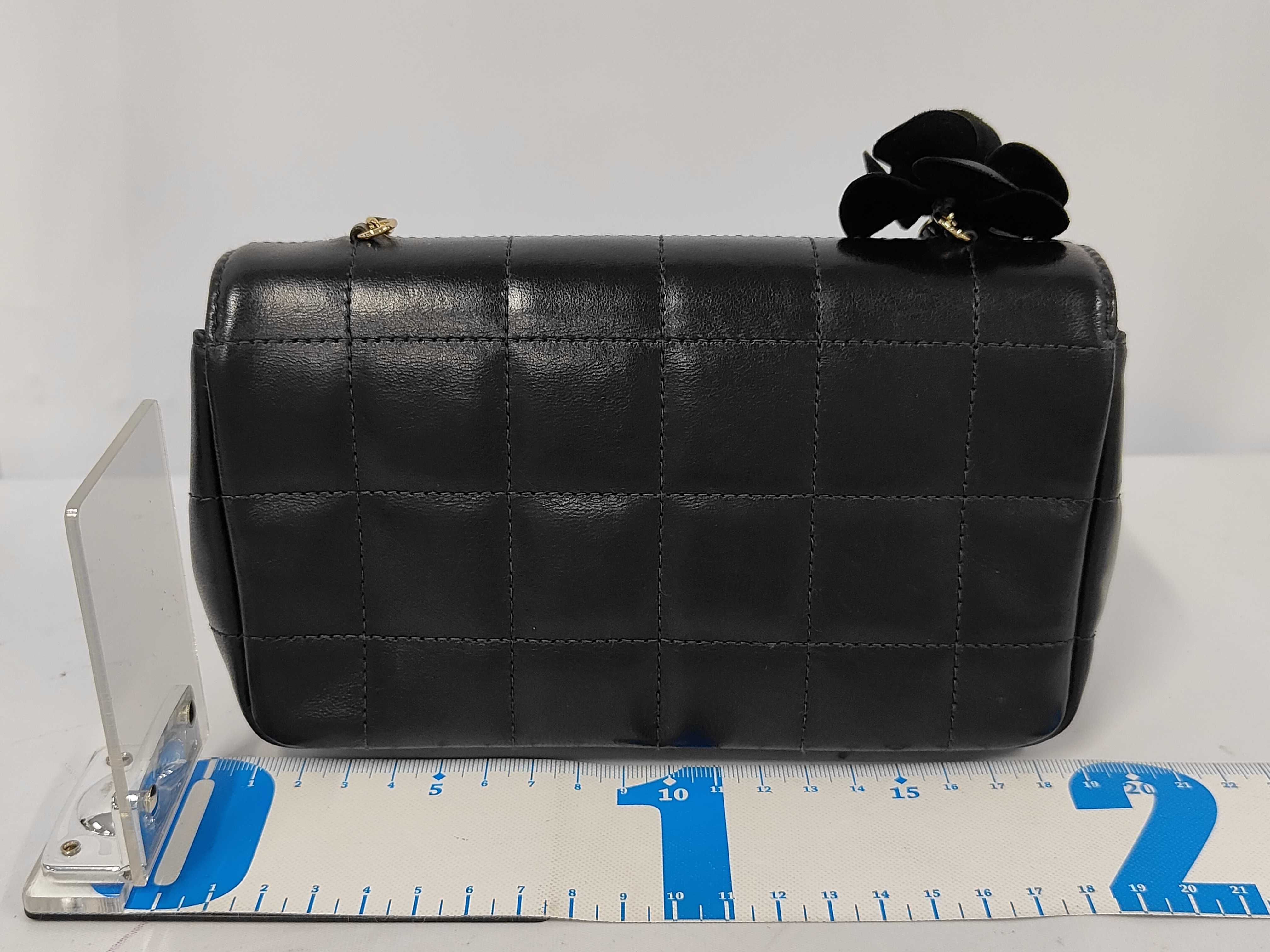 Lambskin Chocolate Bar Camellia Chain Shoulder Bag (with guarantee and serial number sticker, serial number in the 8th range) — view 2