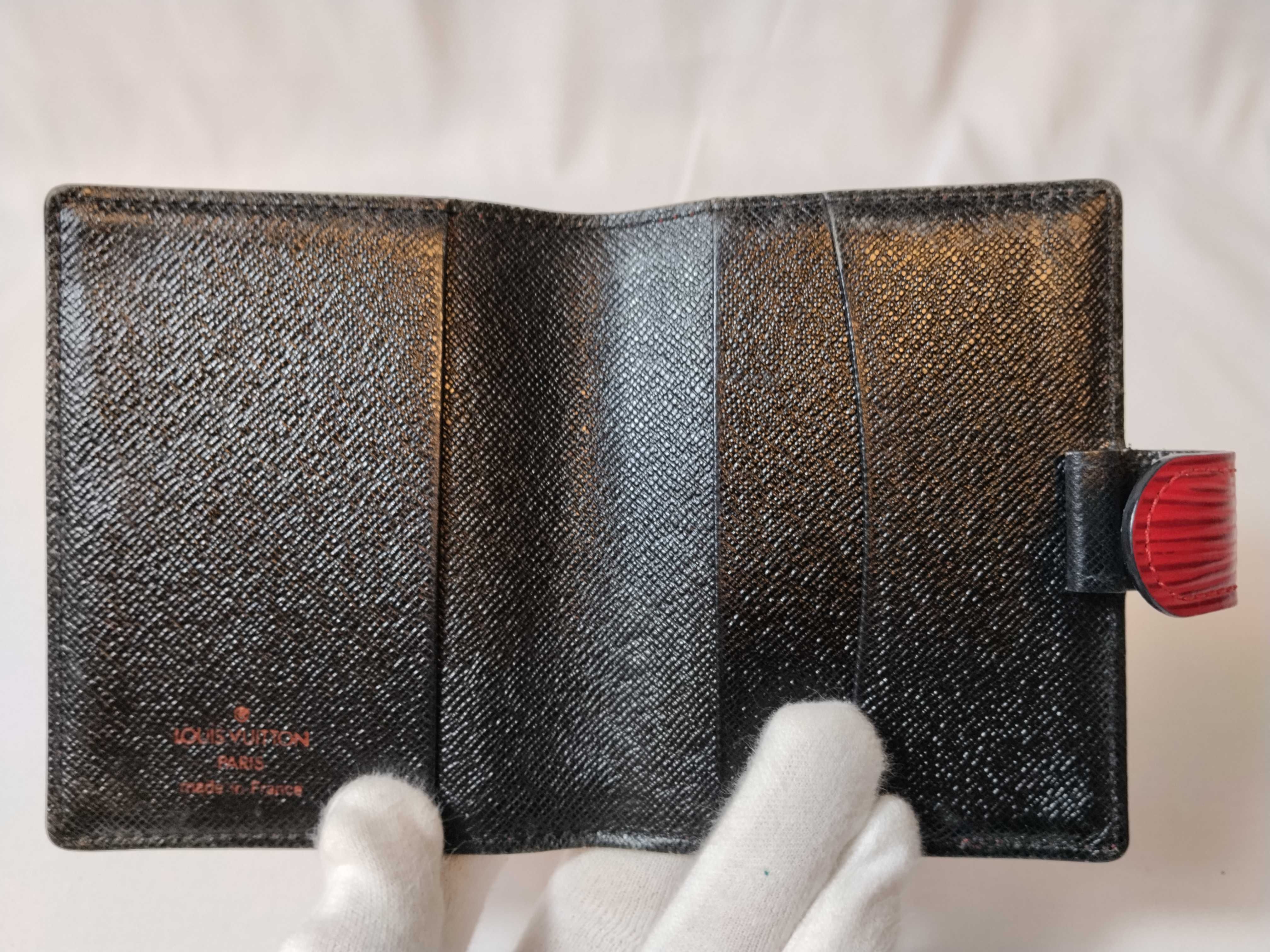 Epi Portefeuille Compact Card Case — view 7
