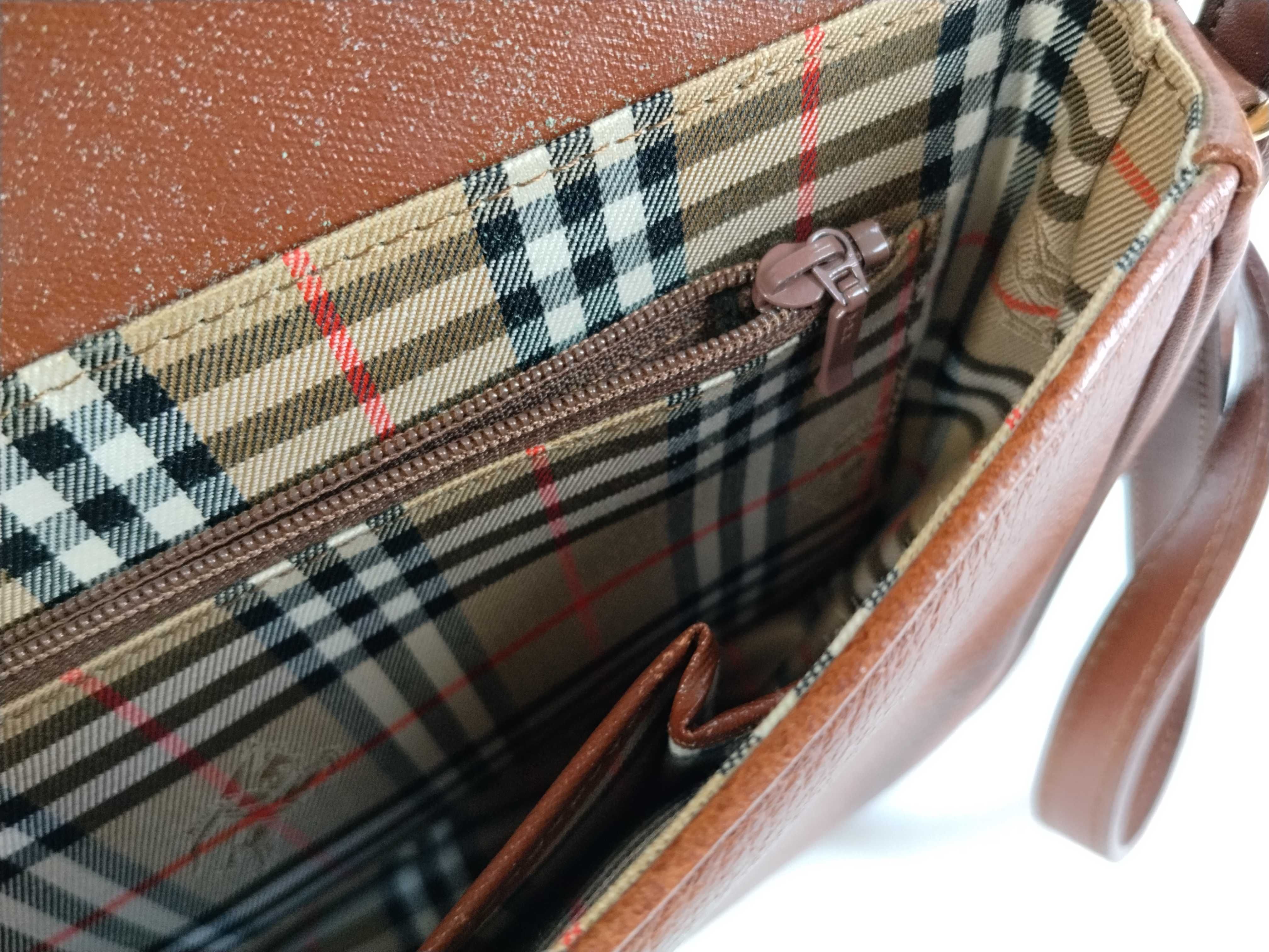 logo embossed shoulder bag — view 10