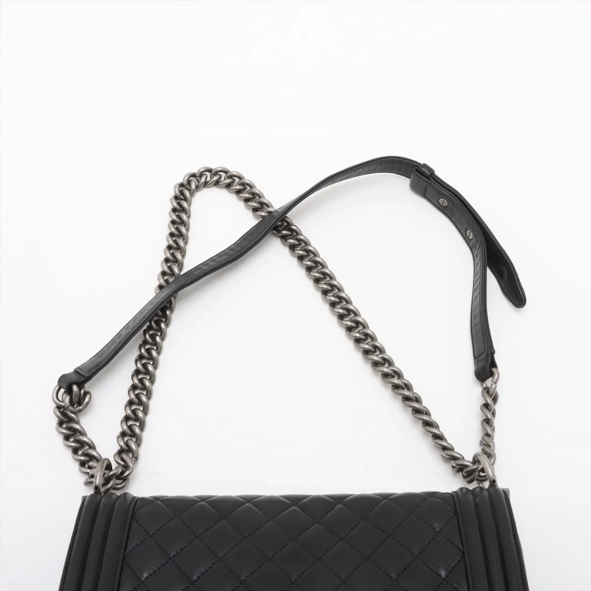 Boy Chanel 25 Lambskin Chain Shoulder Bag Black Gunmetal Metal Fittings 24299101 24th Series A67086 — view 6