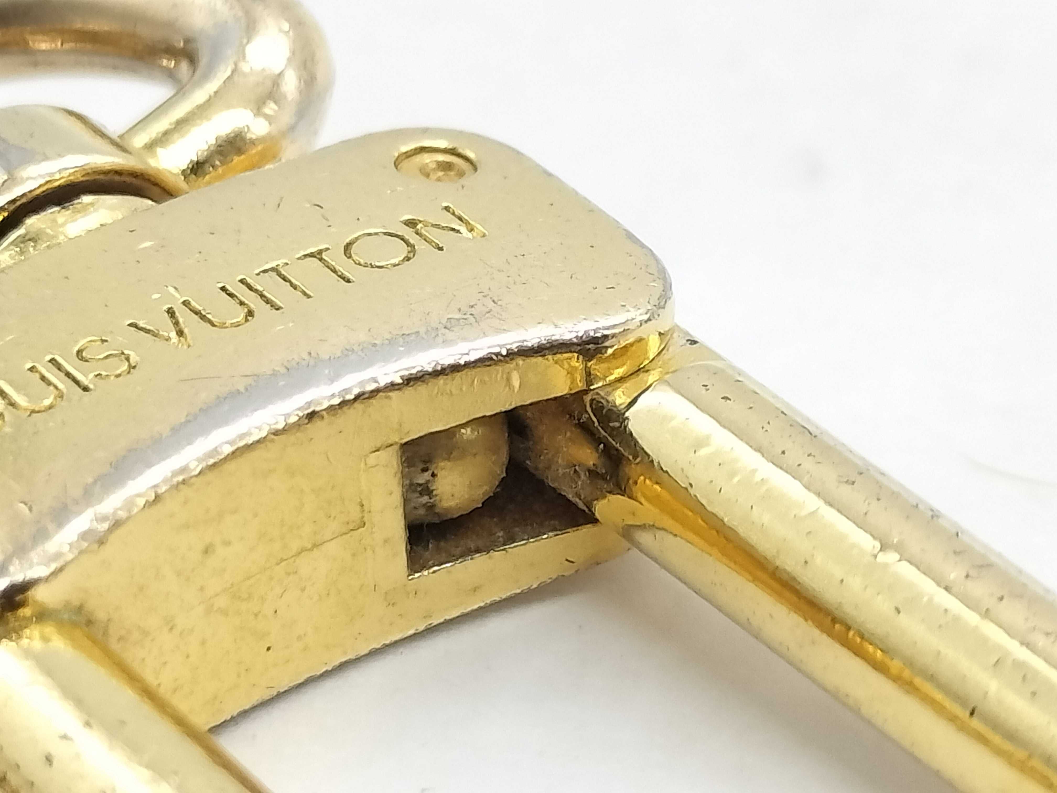 Charm Ancre Key Case — view 9