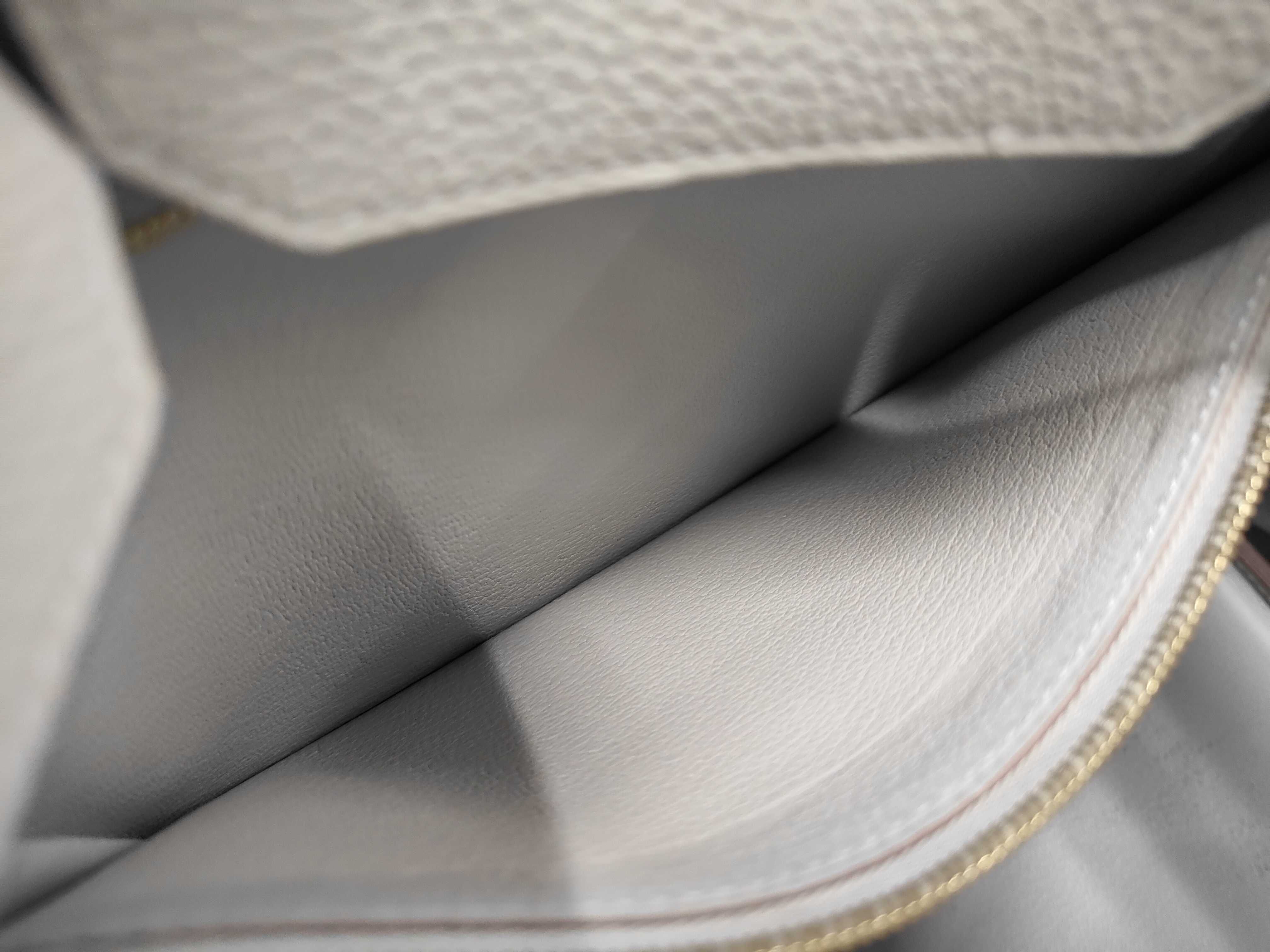 Birkin 30 White Gray Gold Metal Fittings Z Engraved Handbag — view 13
