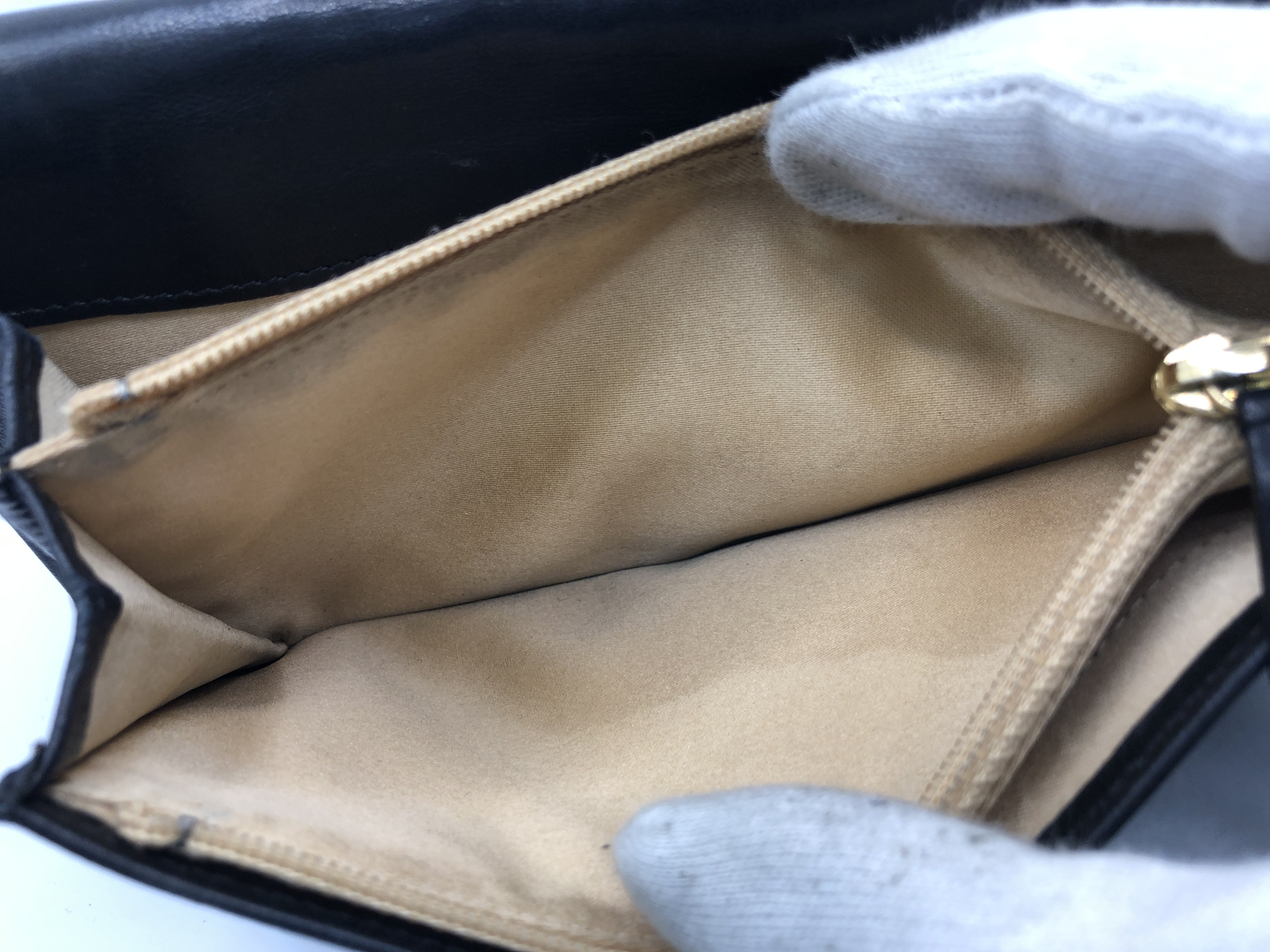 Camellia Bifold Long Wallet with sticker 12190223 Box and guarantee card included Lambskin Black Wallet — view 5