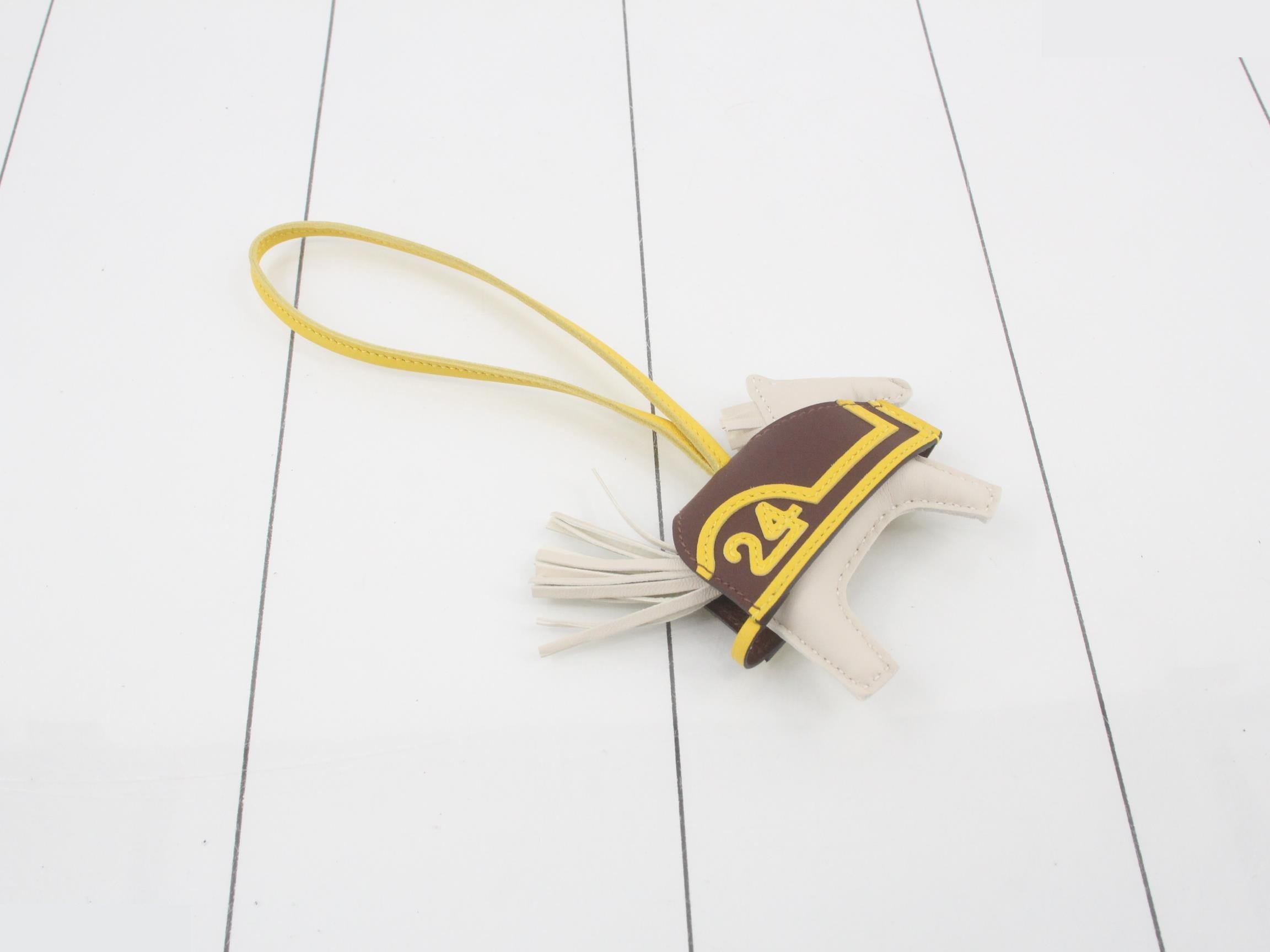 Rodeo Charm — view 2