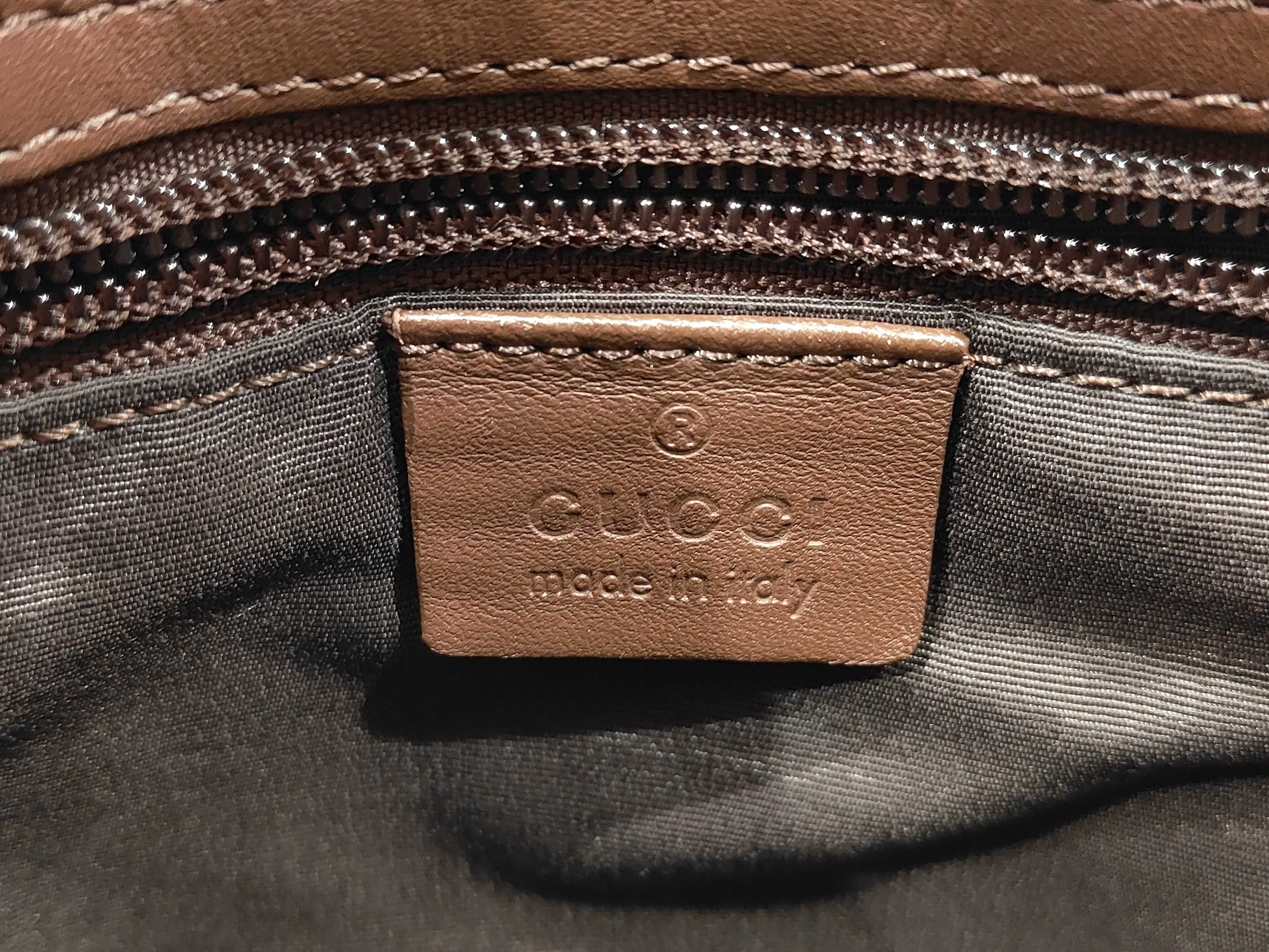 GG Canvas Shoulder Bag (No Gusset) — view 12