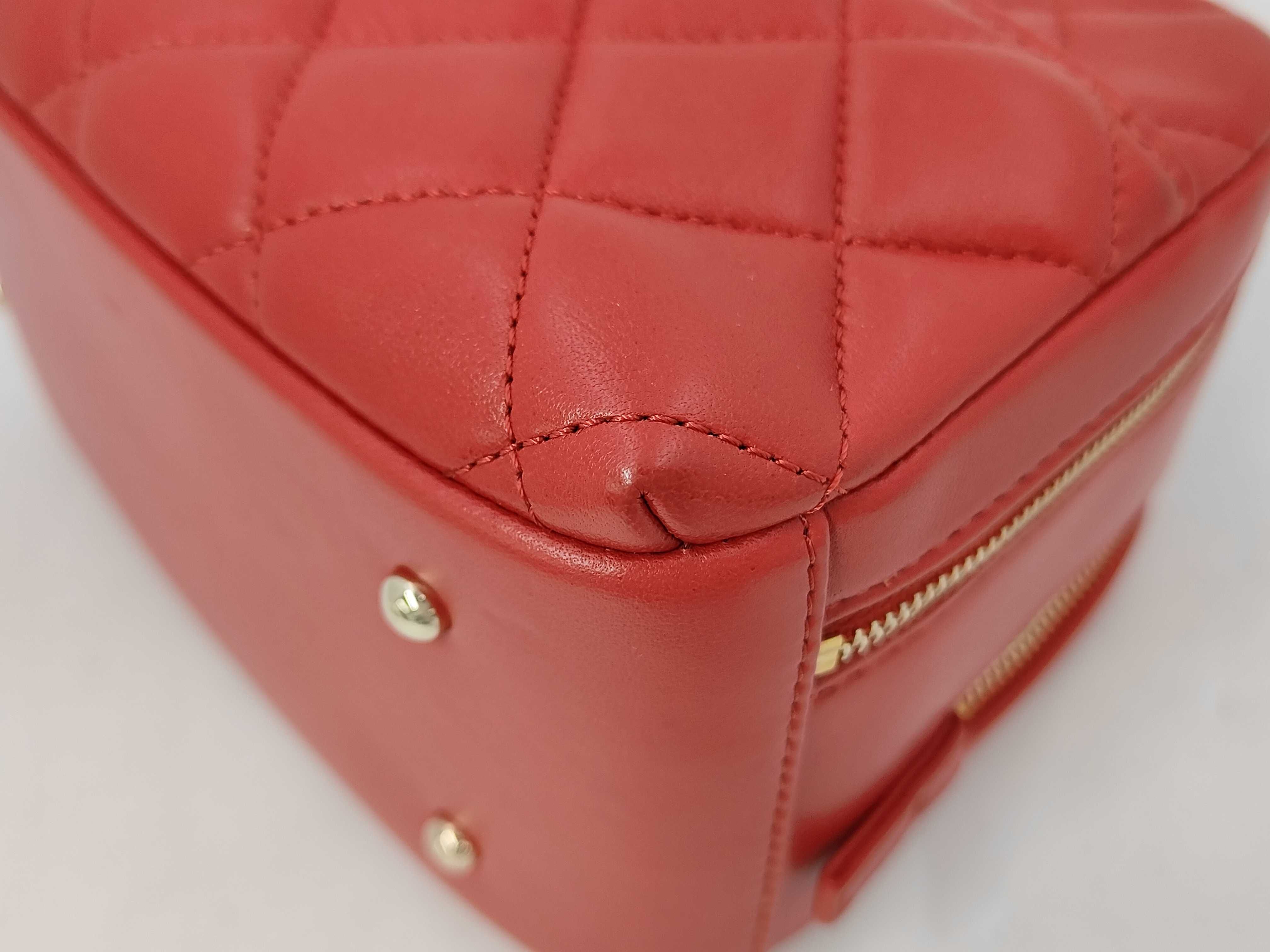 Trendy CC Chain Shoulder Bag (Serial No. 29) — view 4