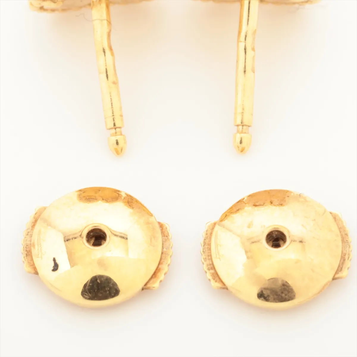 Sweet Alhambra Onyx Earrings 750(YG) 2.8g JE339531 Post Distortion — view 4