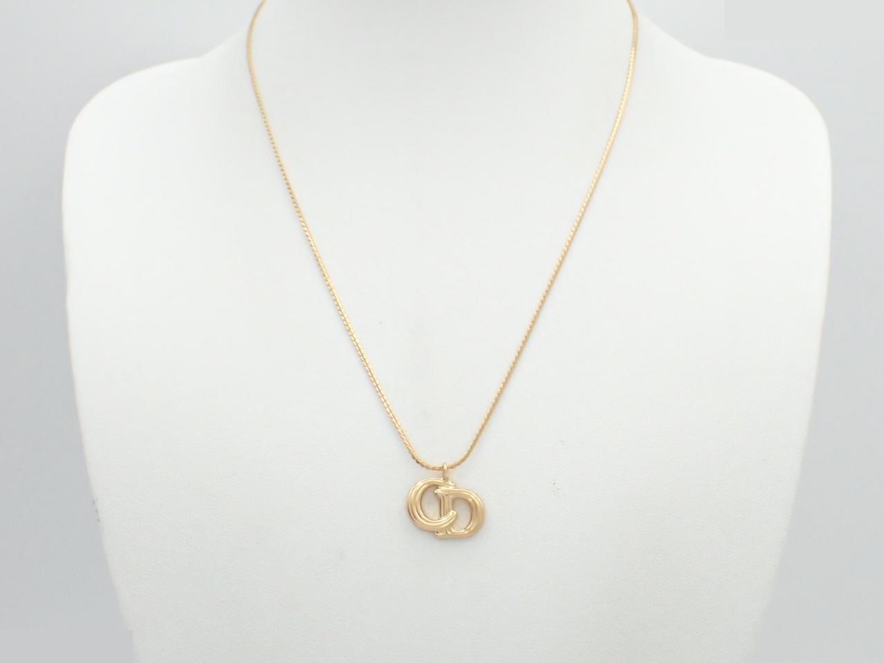 Gold necklace, chain approximately 42cm — view 3