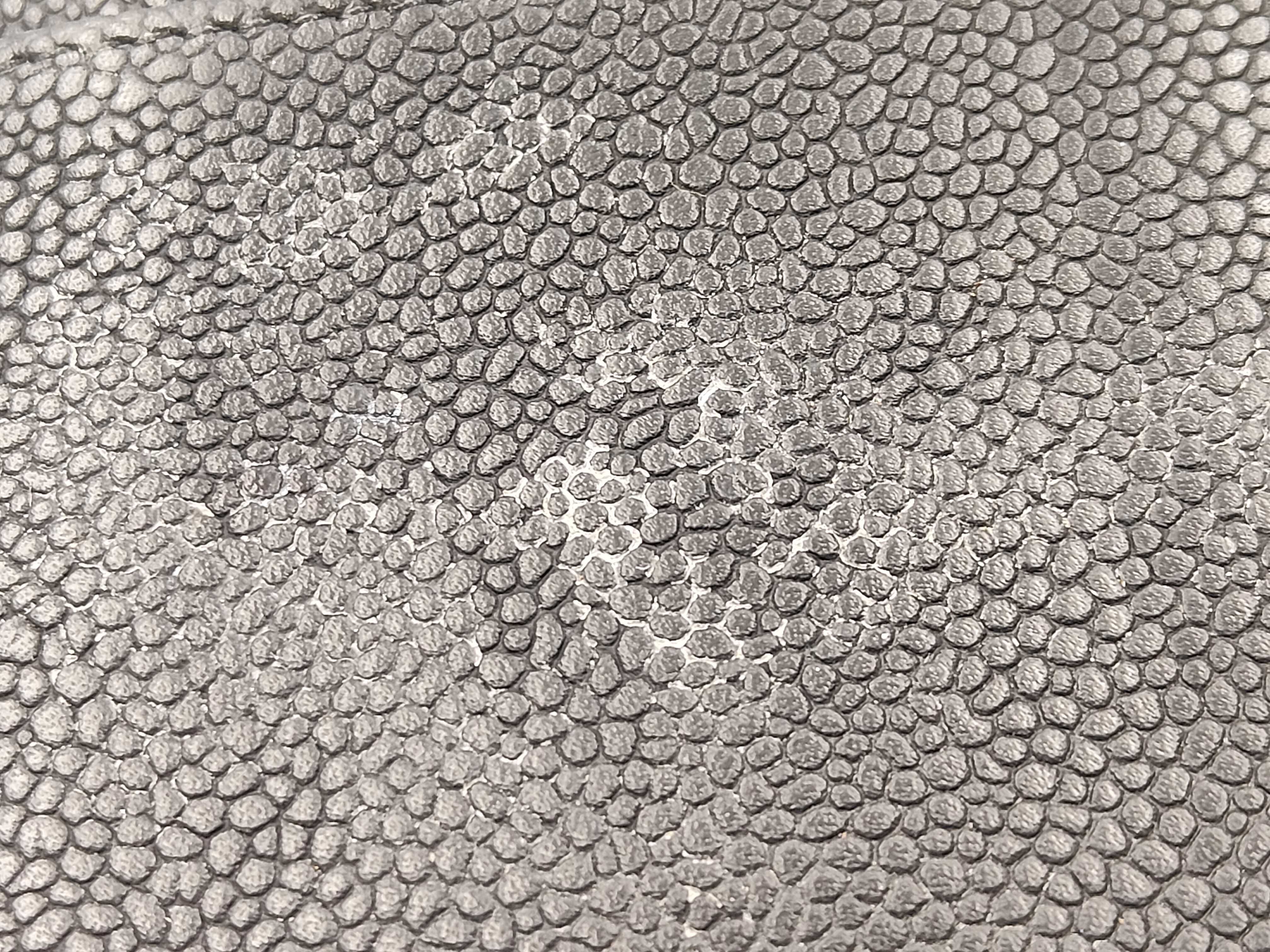 Matelassé Caviar Leather Wallet — view 6