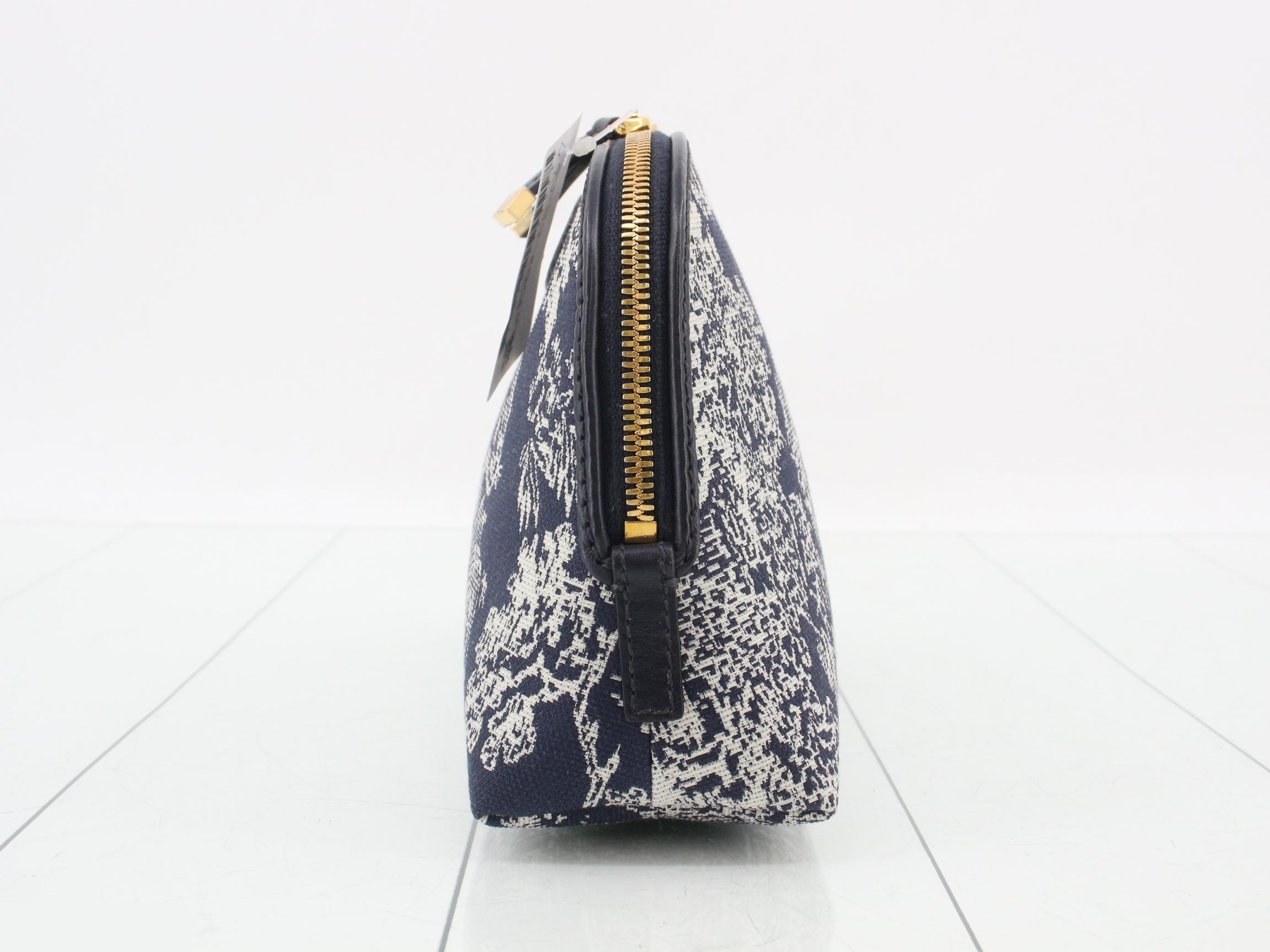 Montaigne Pouch — view 3