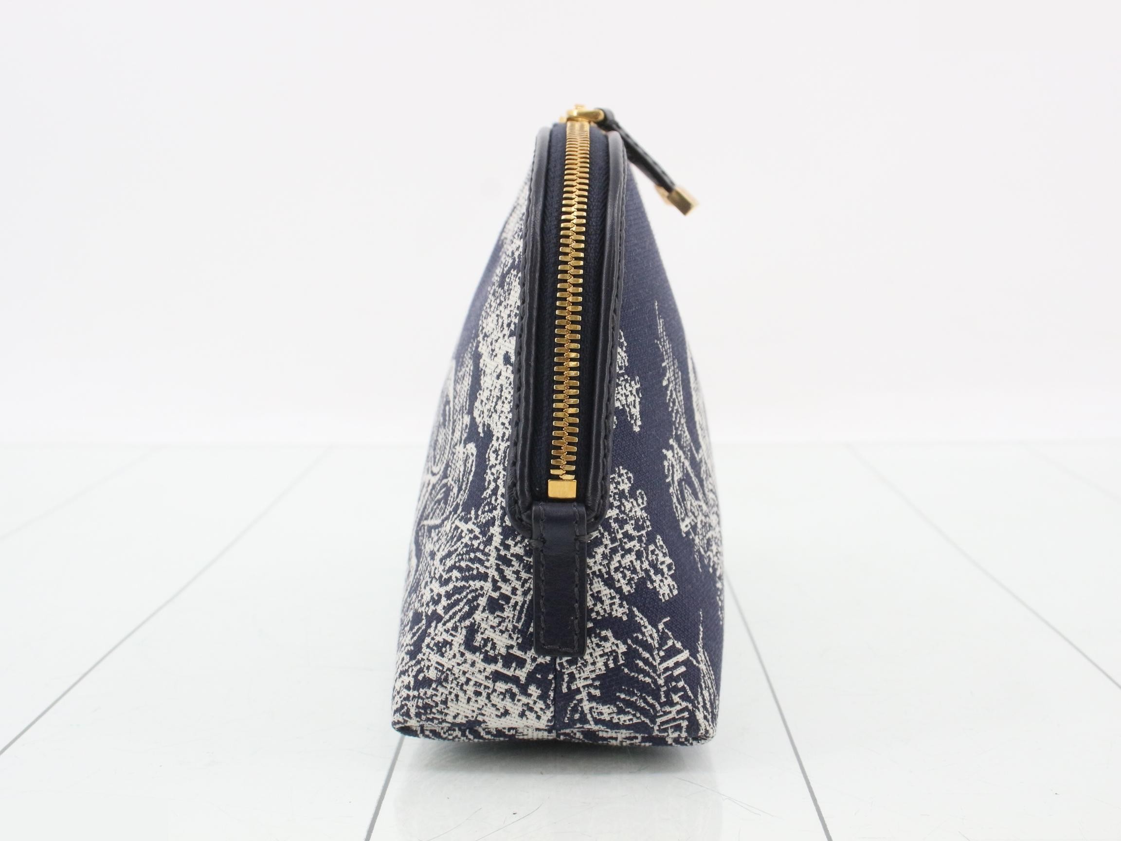 Montaigne Pouch — view 4