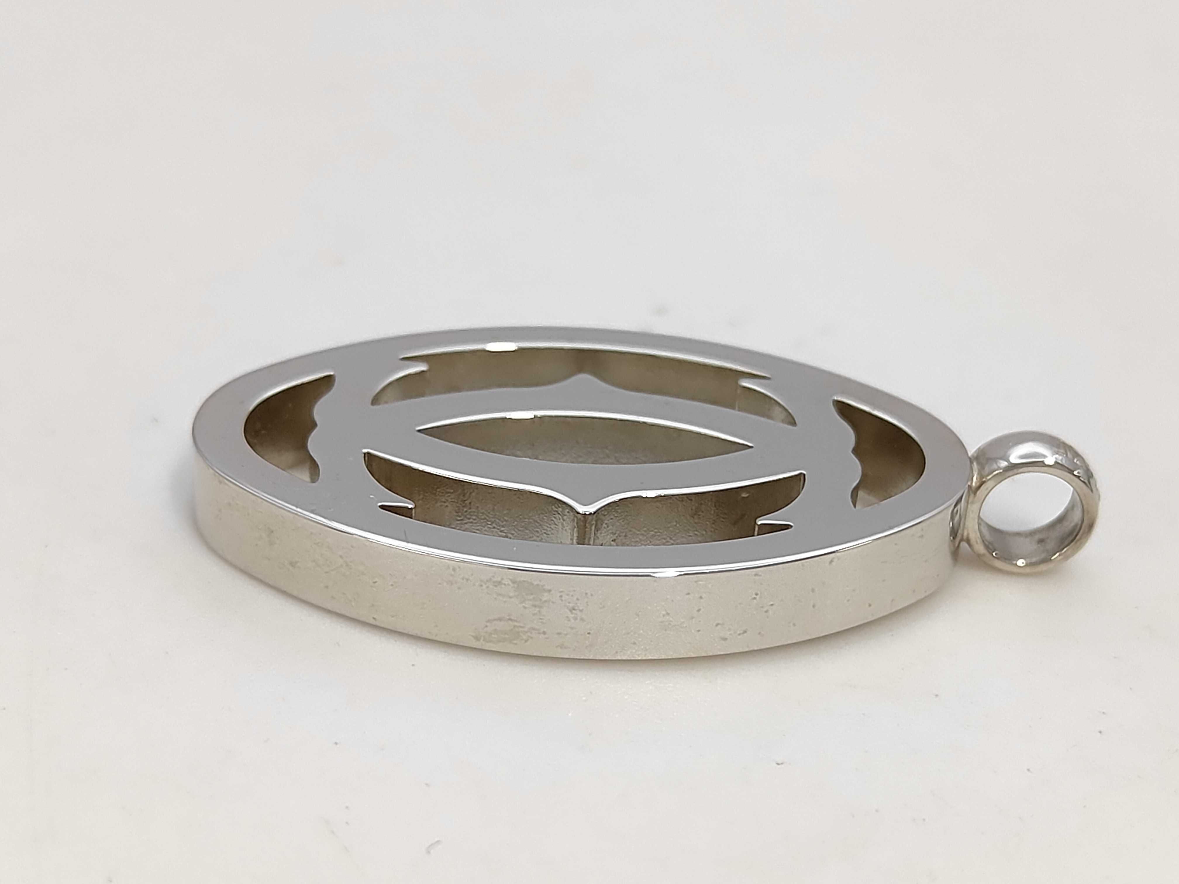 C2 logo necklace pendant — view 3