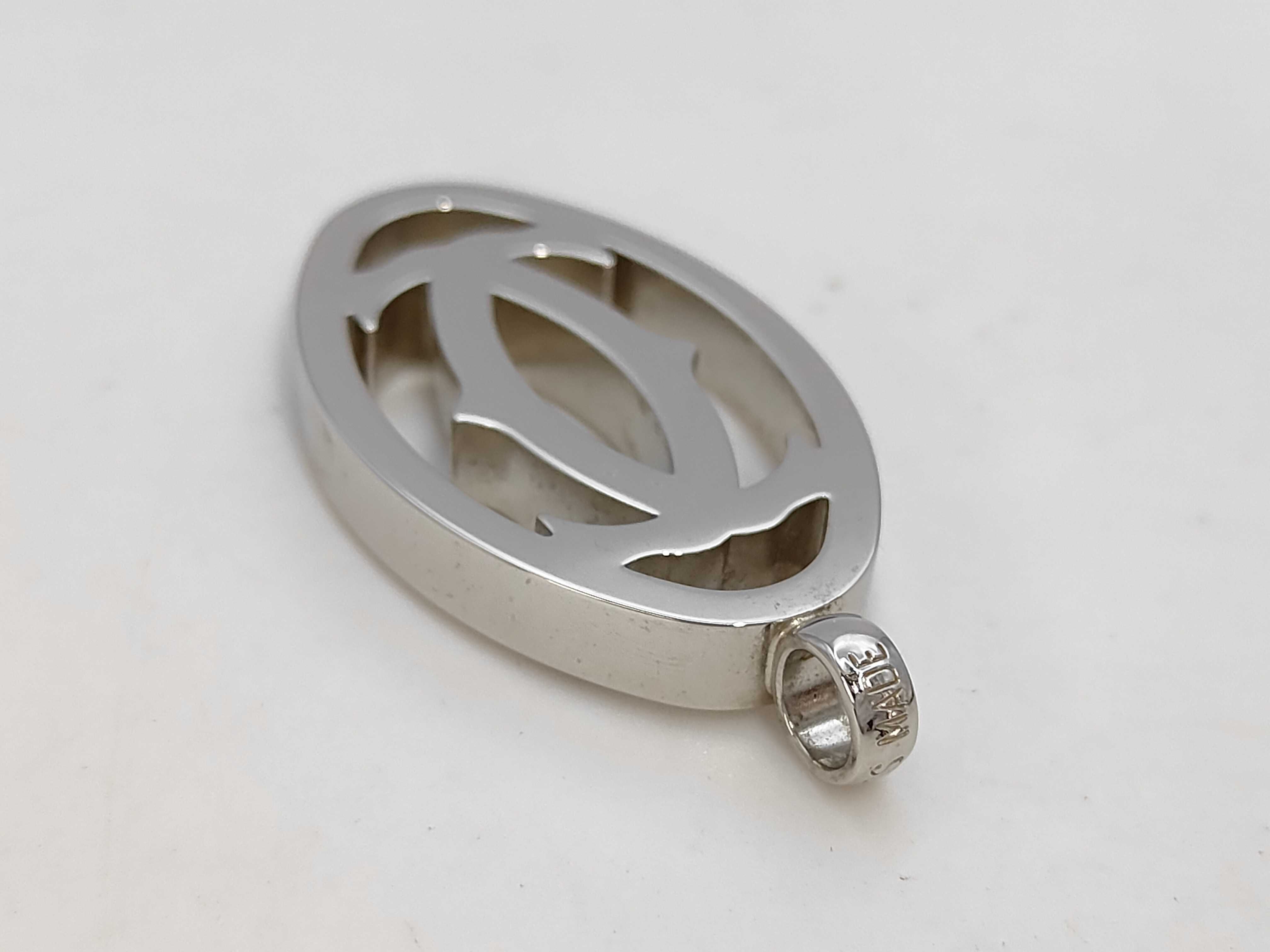 C2 logo necklace pendant — view 4