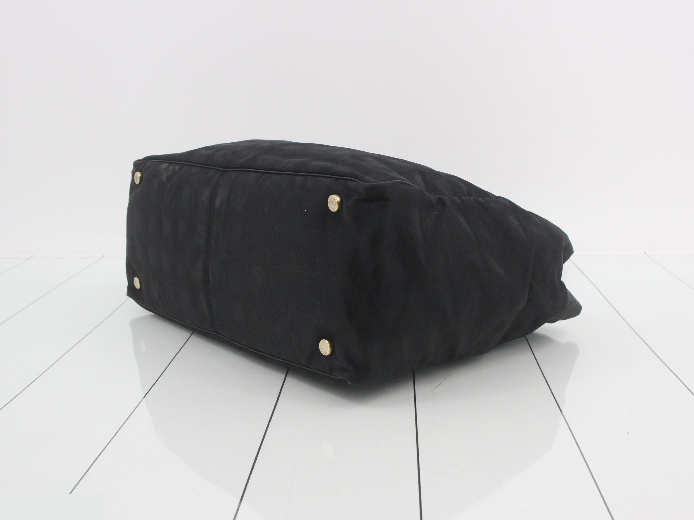New Travel Line Nylon Tote Bag, Black — view 6
