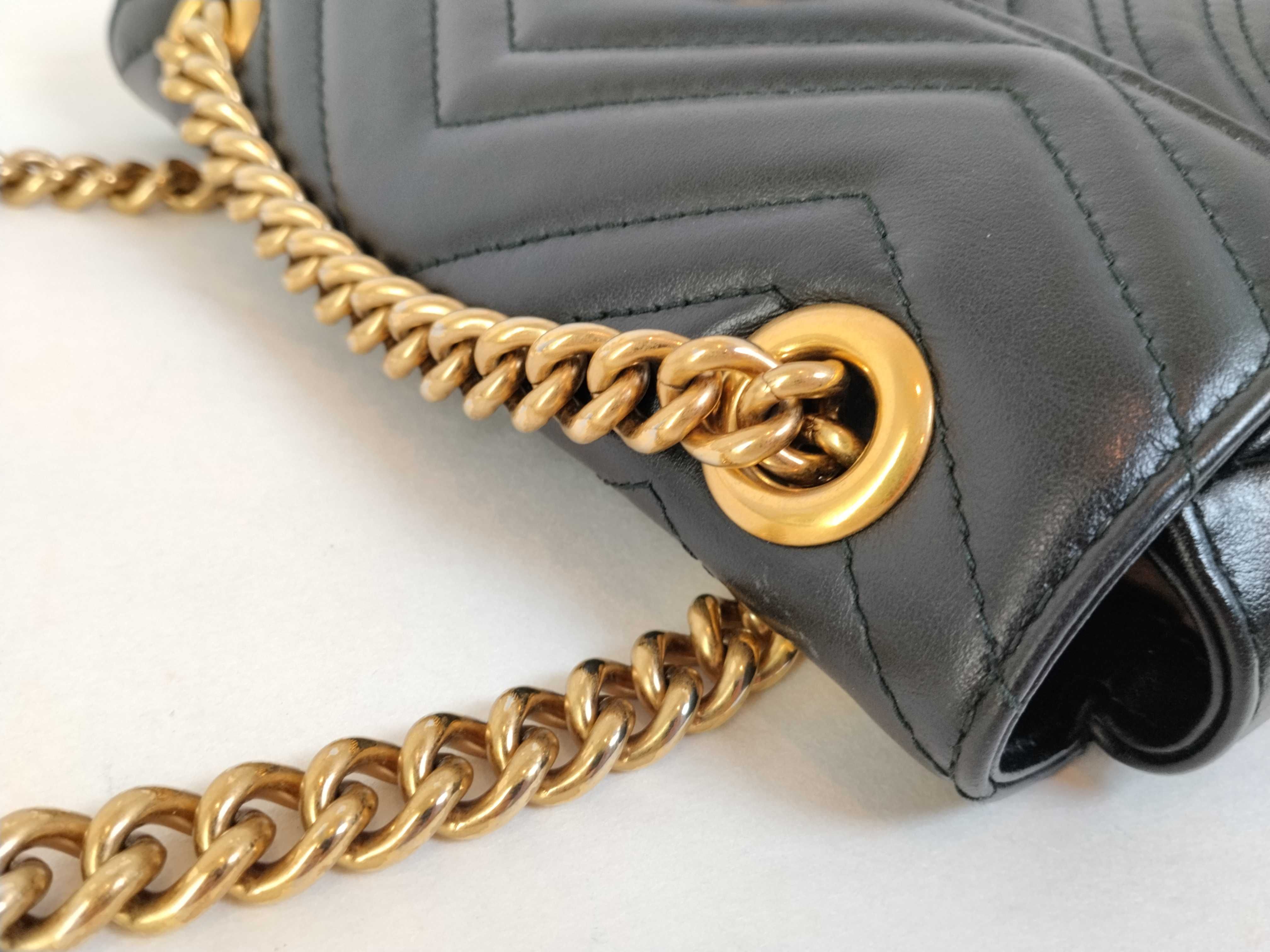 Marmont 22 Gold Retro Double G Embossed Leather Chain Flap Bag Shoulder & Crossbody Bag — view 5